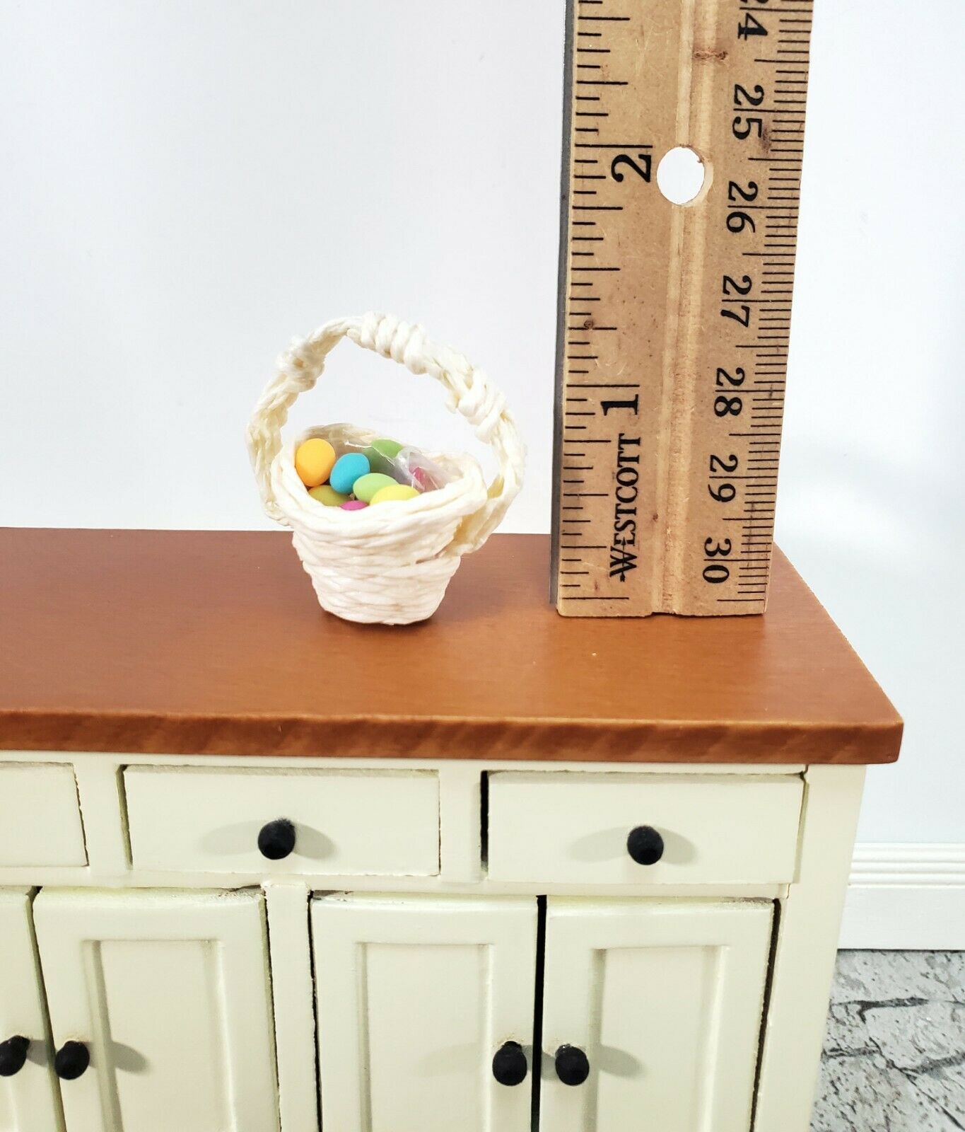 Dollhouse Easter Basket with 12 Colored Eggs 1:12 Scale Miniature Natural Twine - Miniature Crush