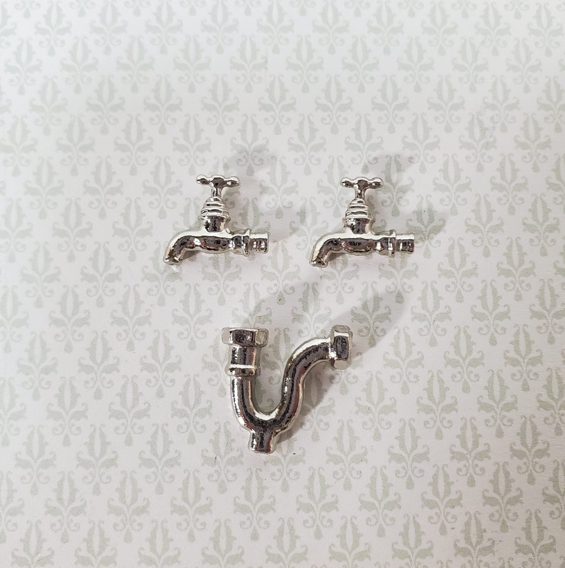 Dollhouse Faucet Taps and Pipe Drain for Kitchen or Bathroom Sink 1:12 Scale Silver Metal S1121 - Miniature Crush