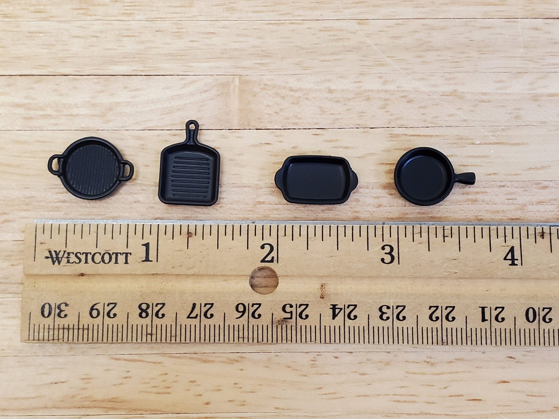 Dollhouse HALF SCALE Pots and Pans Modern Style Black Small 1:24 4 Pieces - Miniature Crush