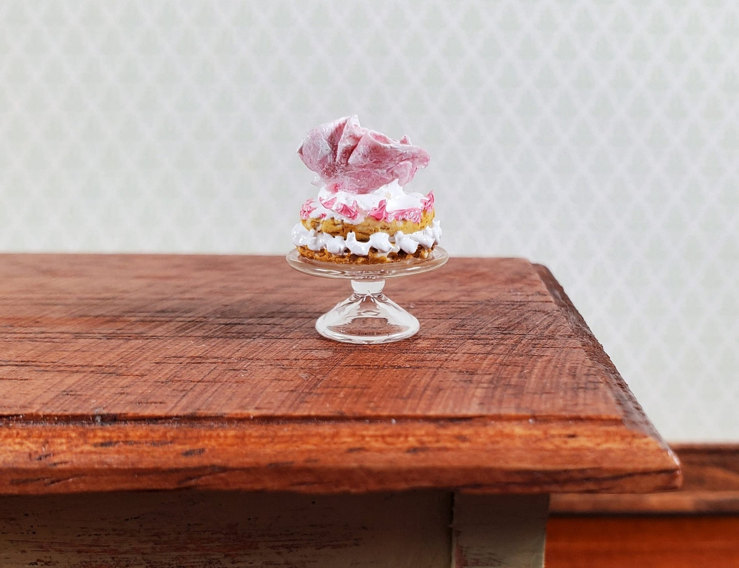 Dollhouse HALF SCALE Strawberry Cake on a Glass Cake Stand 1:24 Scale Miniature Food - Miniature Crush
