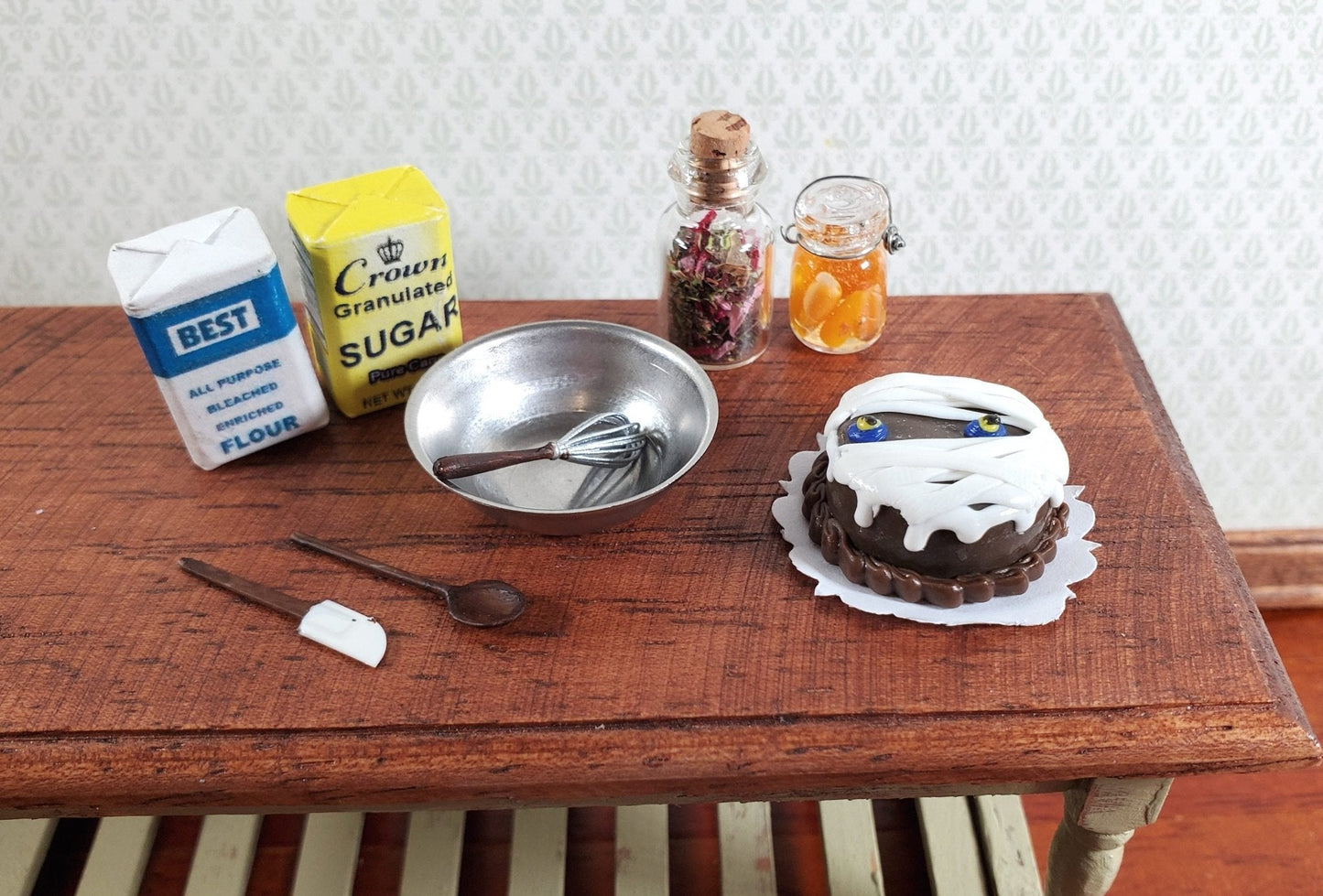 Dollhouse Halloween Mummy Cake Round 1:12 Miniature Food Kitchen Bakery - Miniature Crush