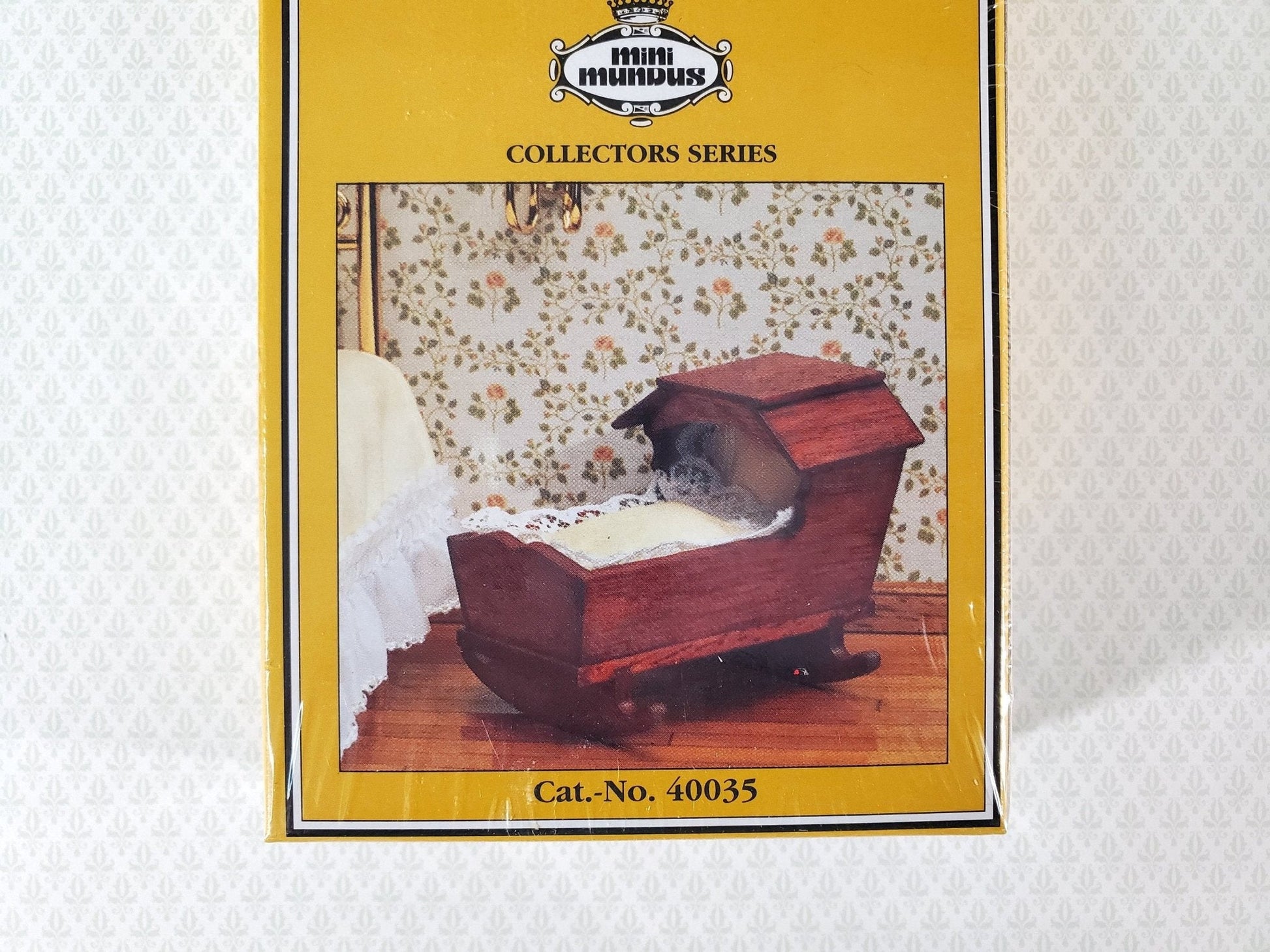 Dollhouse KIT Cradle Crib for Nursery Chippendale Hooded Style 1:12 Scale Miniature Mini Mundus - Miniature Crush
