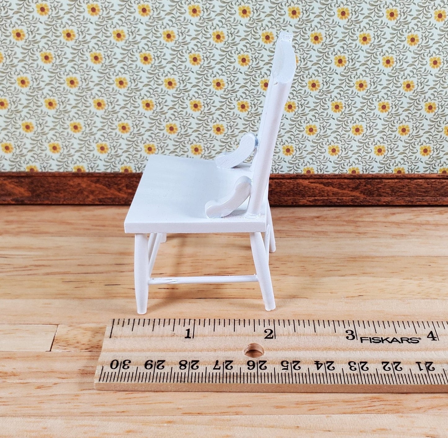 Dollhouse Kitchen Chair White Wood 1:12 Scale Miniature Furniture - Miniature Crush