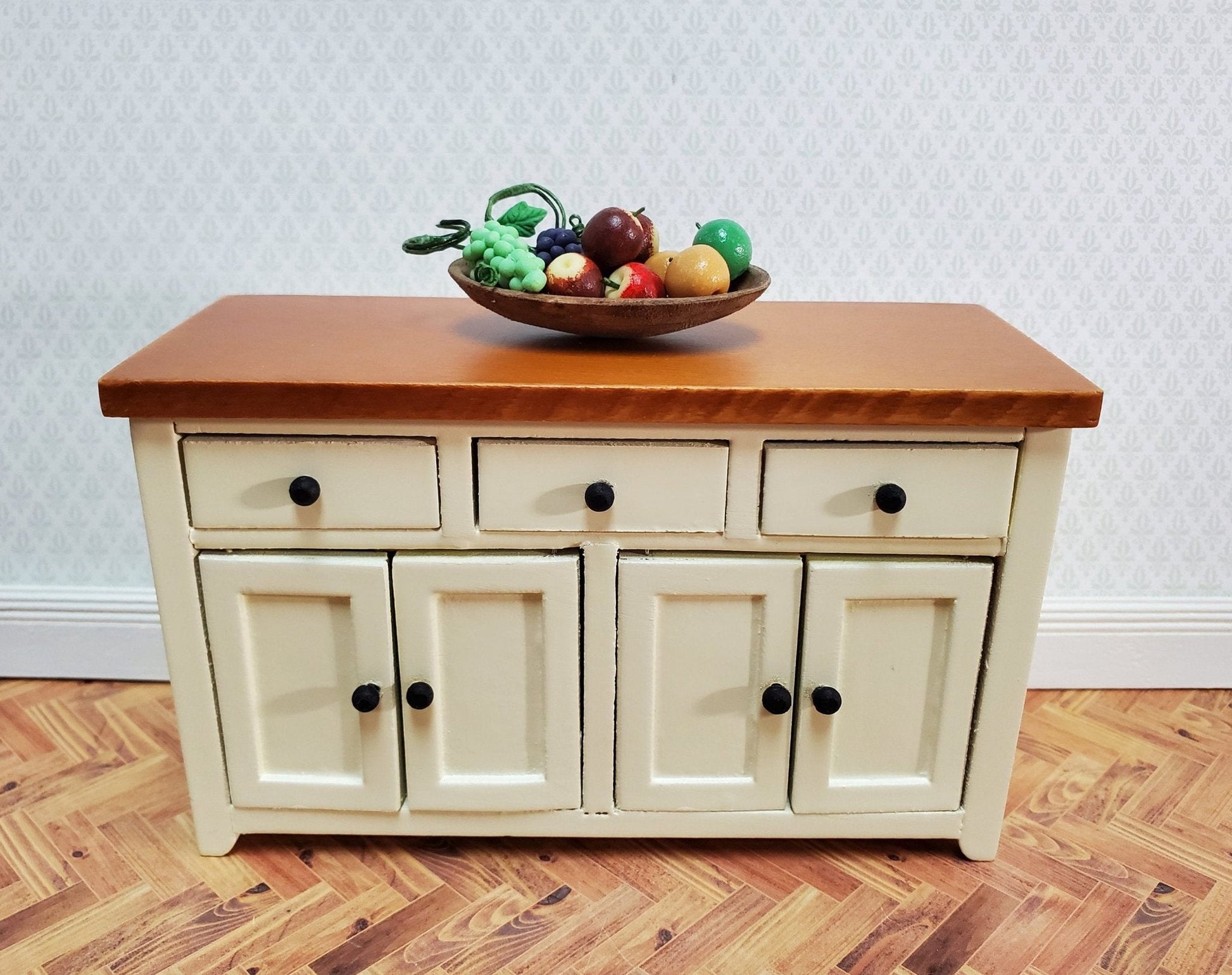 Dollhouse Large Carved Wood Bowl Miniature Sir Thomas Thumb for Fruit or Bread - Miniature Crush