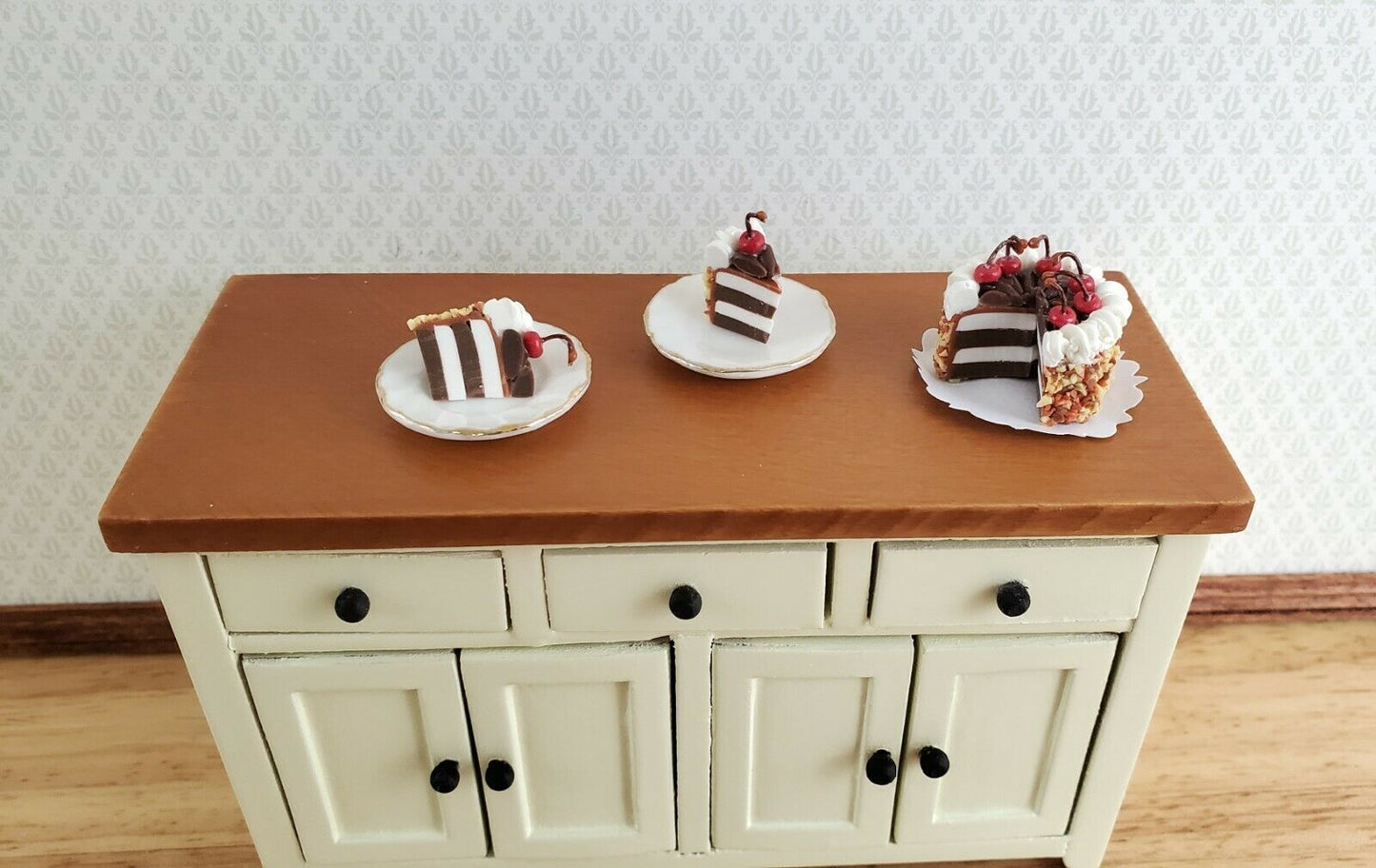 Dollhouse Miniature Cake with 3 Pieces Chocolate Cherry 1:12 Scale Dessert Food - Miniature Crush