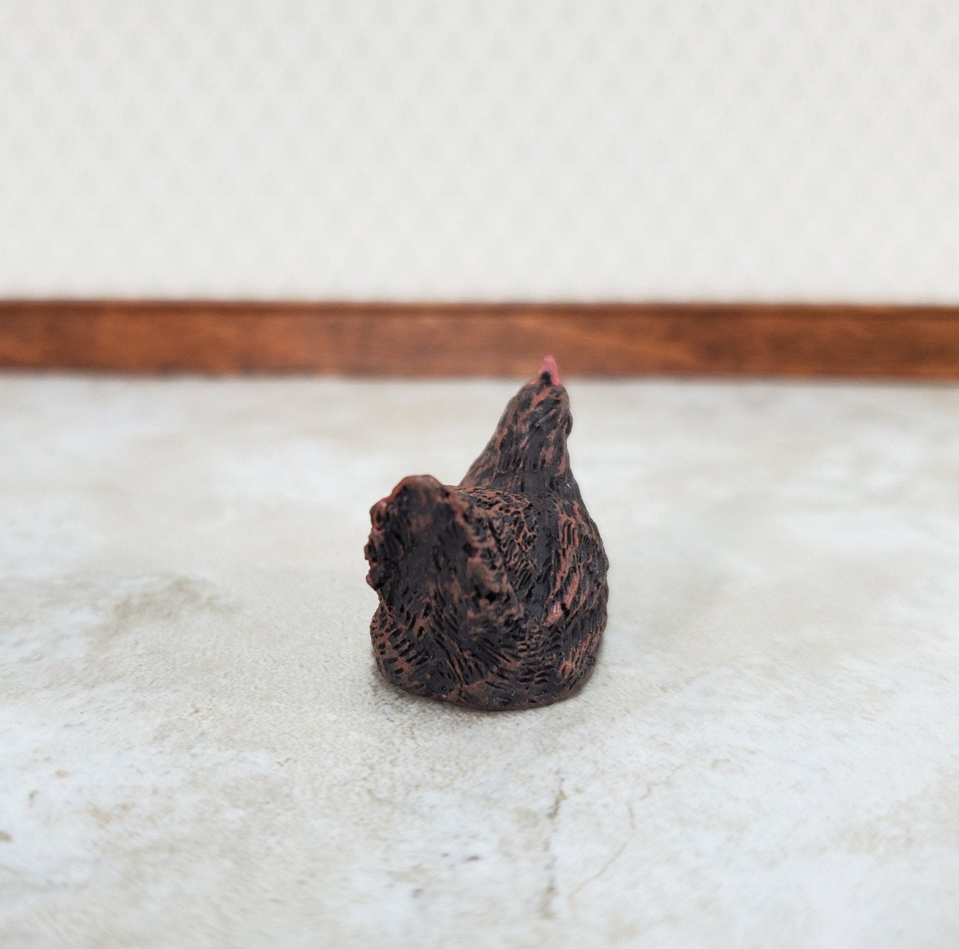 Dollhouse Miniature Chicken Hen Brown Sitting Cast Resin 1:12 Scale Pet Farm - Miniature Crush