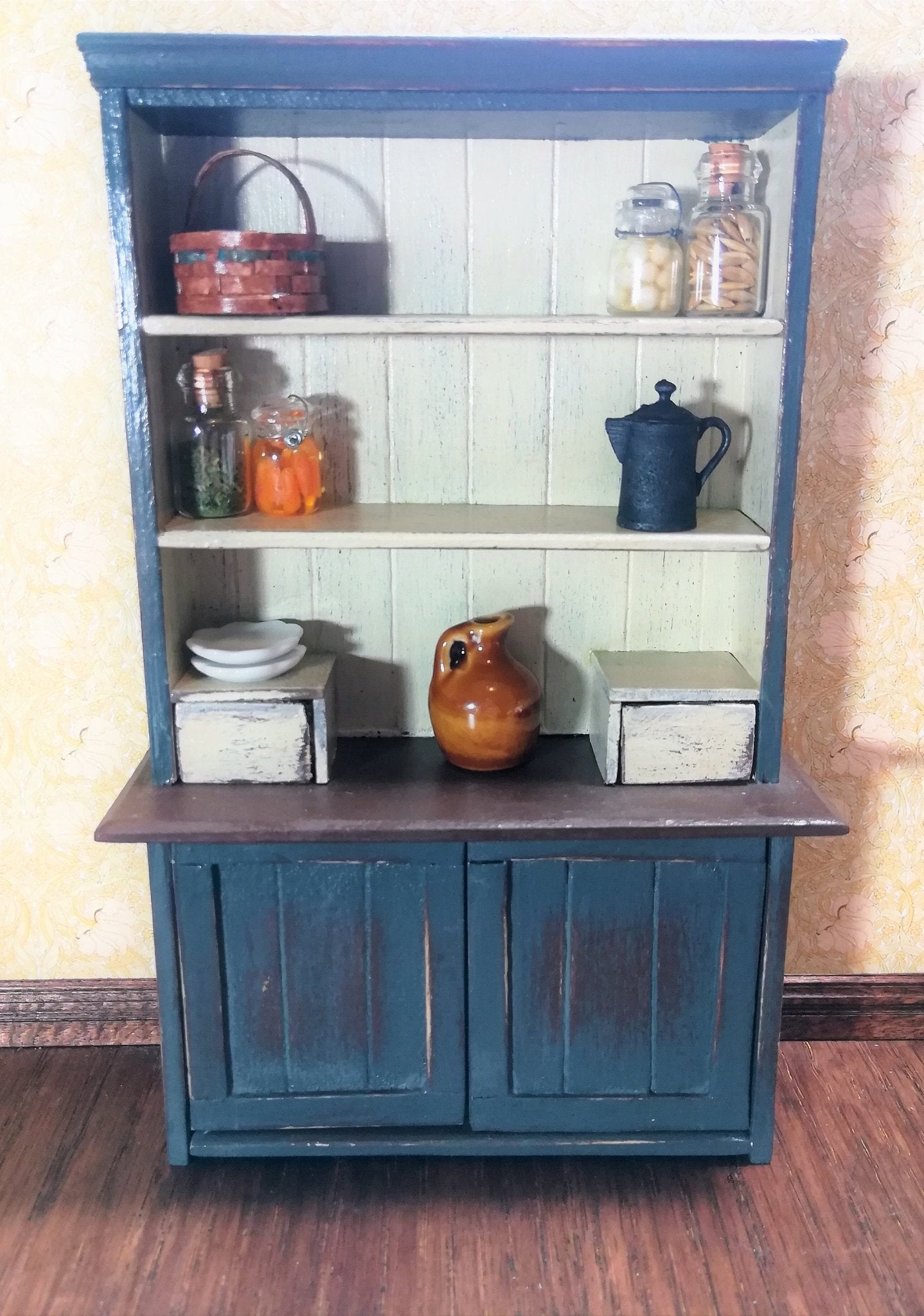 Dollhouse Miniature Coffee Pot Faux Cast Iron for 1:12 Scale Painted Metal - Miniature Crush