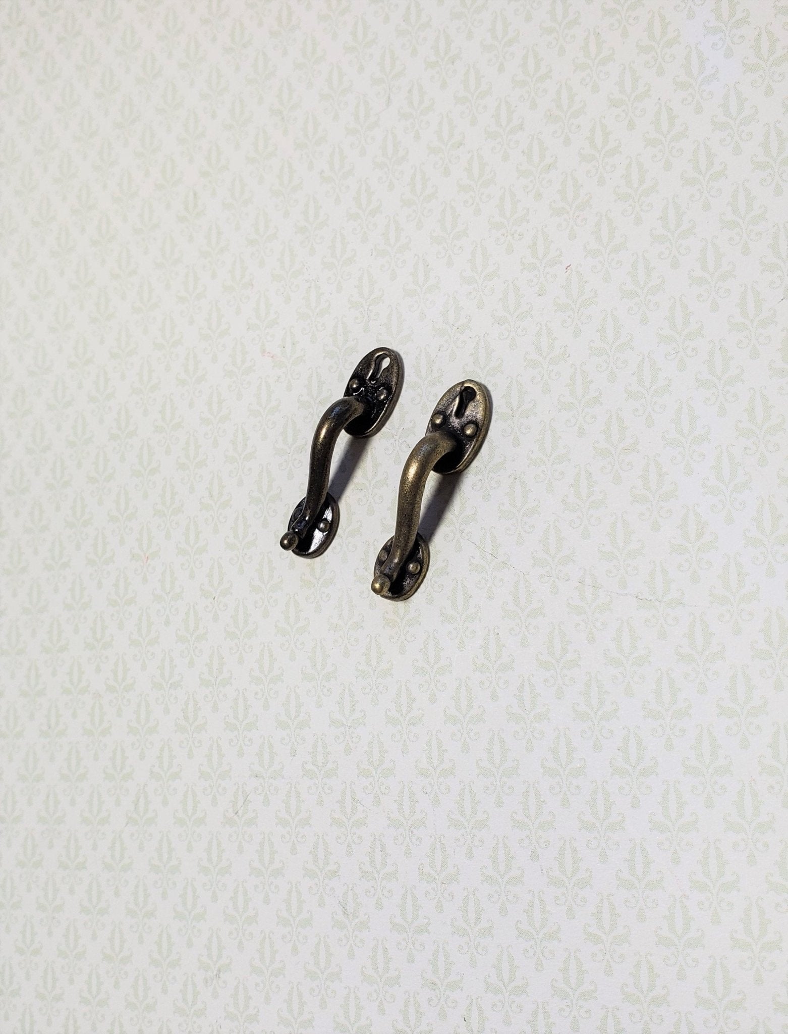 Dollhouse Miniature Door Handles Large with Keyhole 1:12 Scale Antique Bronze - Miniature Crush