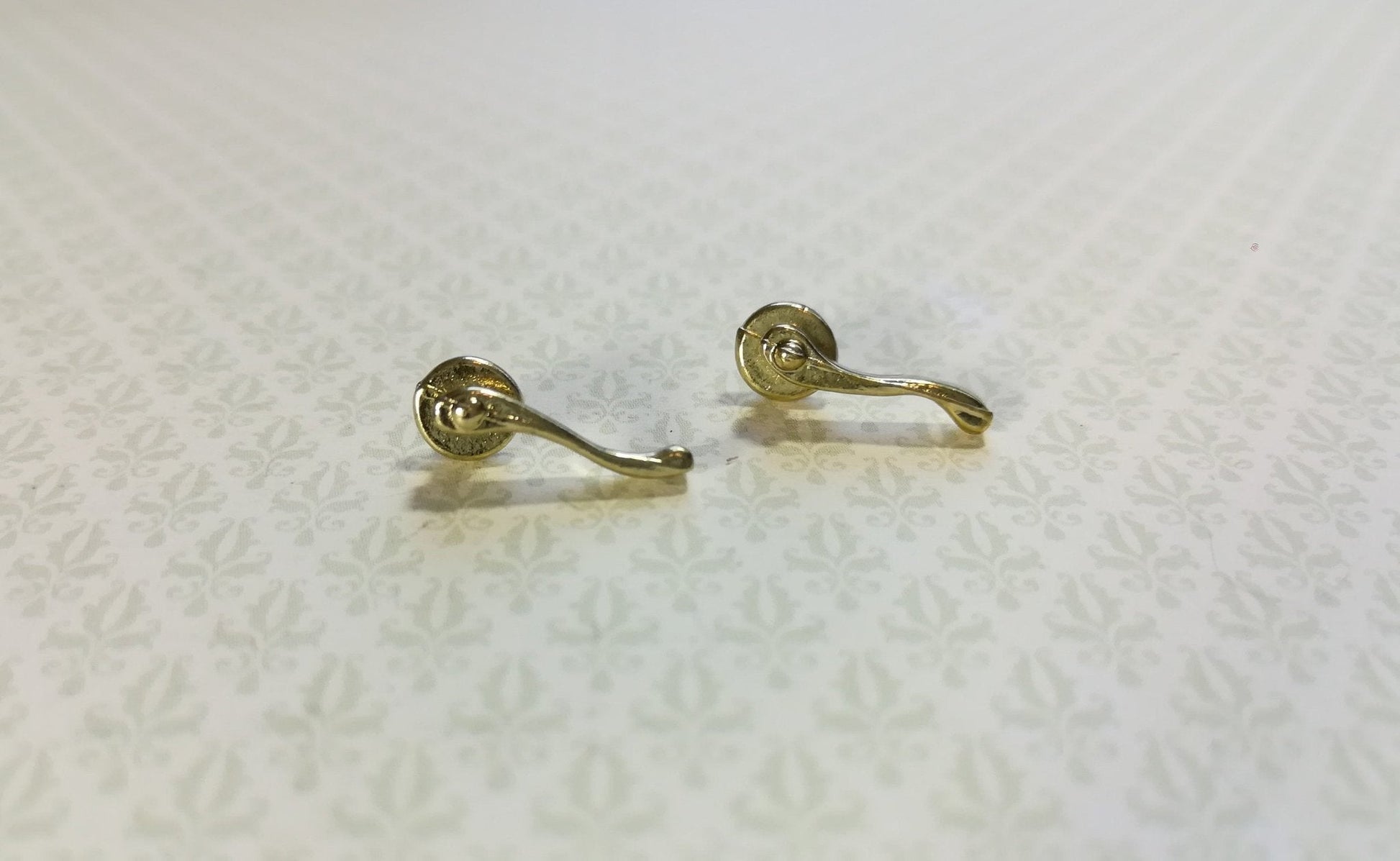 Dollhouse Miniature Door Handles x2 French Lever Style Gold 1:12 Scale - Miniature Crush