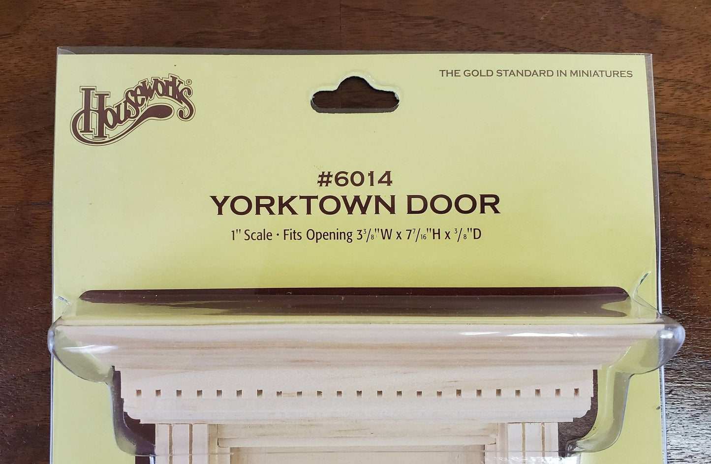 Dollhouse Miniature Door Yorktown 1:12 Scale Interior Exterior Houseworks 6014 - Miniature Crush
