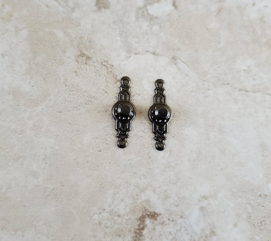 Dollhouse Miniature Doorknobs Handles Fancy Dark Pewter 1 Set 1:12 Scale CLA05512 - Miniature Crush