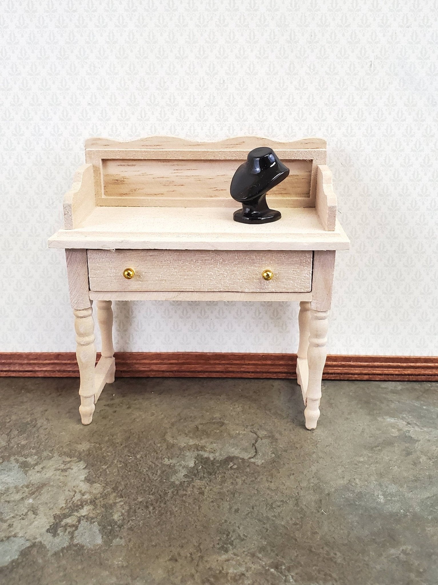 Dollhouse Miniature Jewelry Bust Black 1/12 Scale Vanity - Miniature Crush