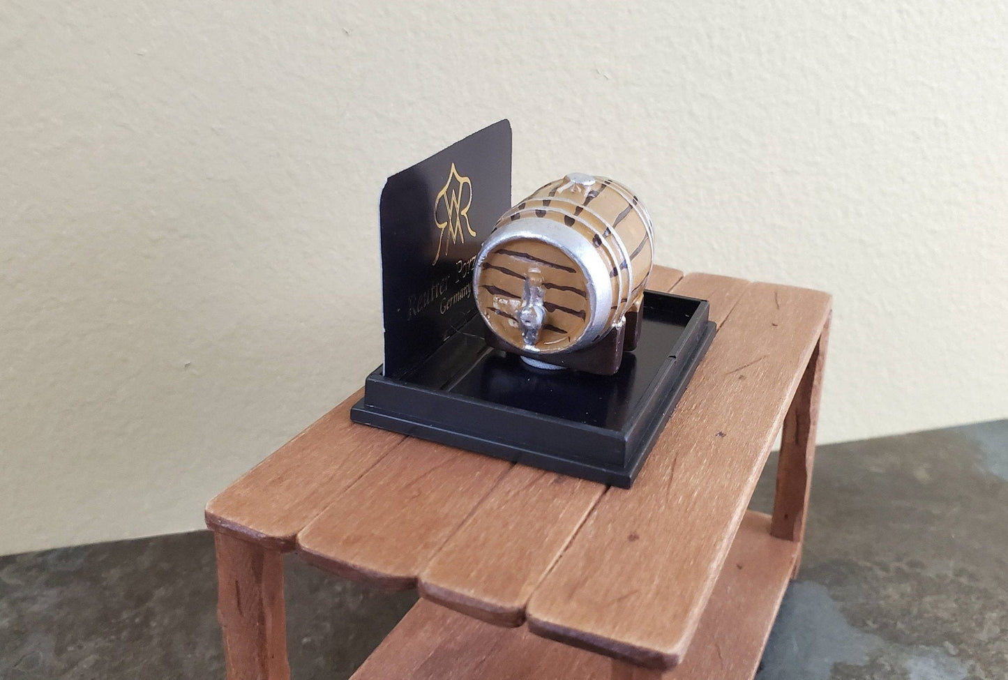 Dollhouse Miniature Keg with Tap Small 1:12 Scale Keg Beer or Wine Cask Reutter - Miniature Crush