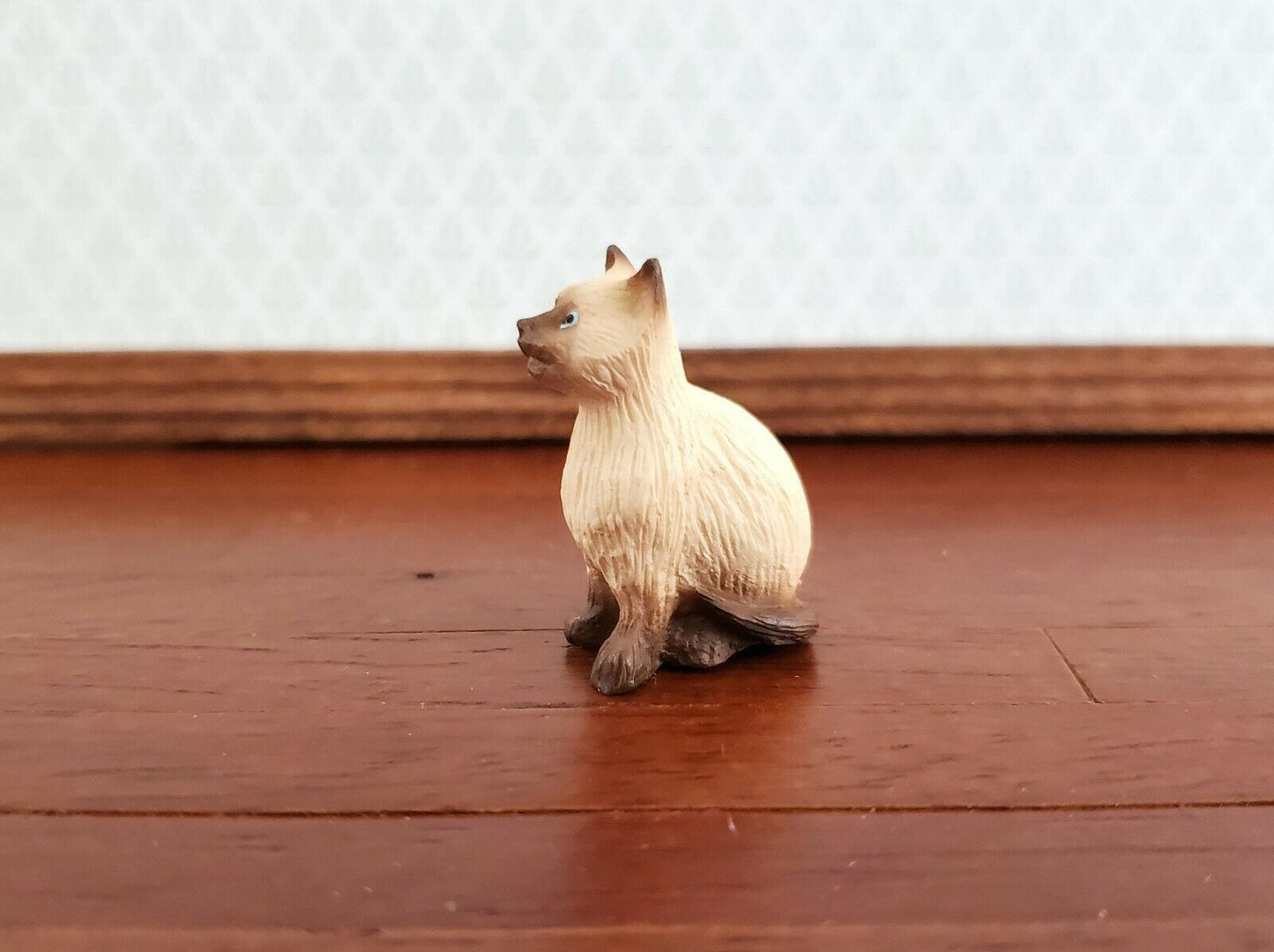 Dollhouse Miniature Kitty Cat Himalayan Siamese Sitting 1:12 Scale Pets A2959SB - Miniature Crush