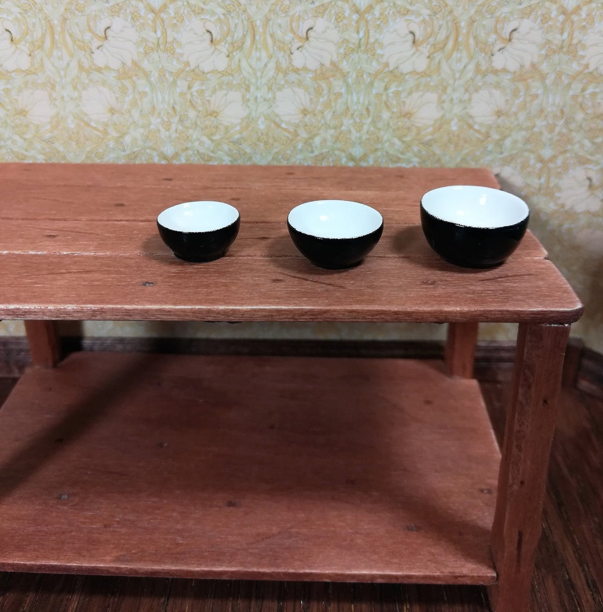 Dollhouse Miniature Mixing Bowls Set of 3 Ceramic Stacking Black and White 1:12 Scale - Miniature Crush