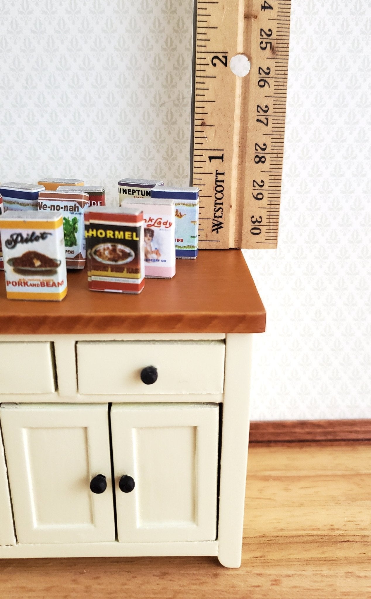 Dollhouse Miniature Old Fashion Grocery Store Tins Canned Goods 1:12 Scale Food - Miniature Crush