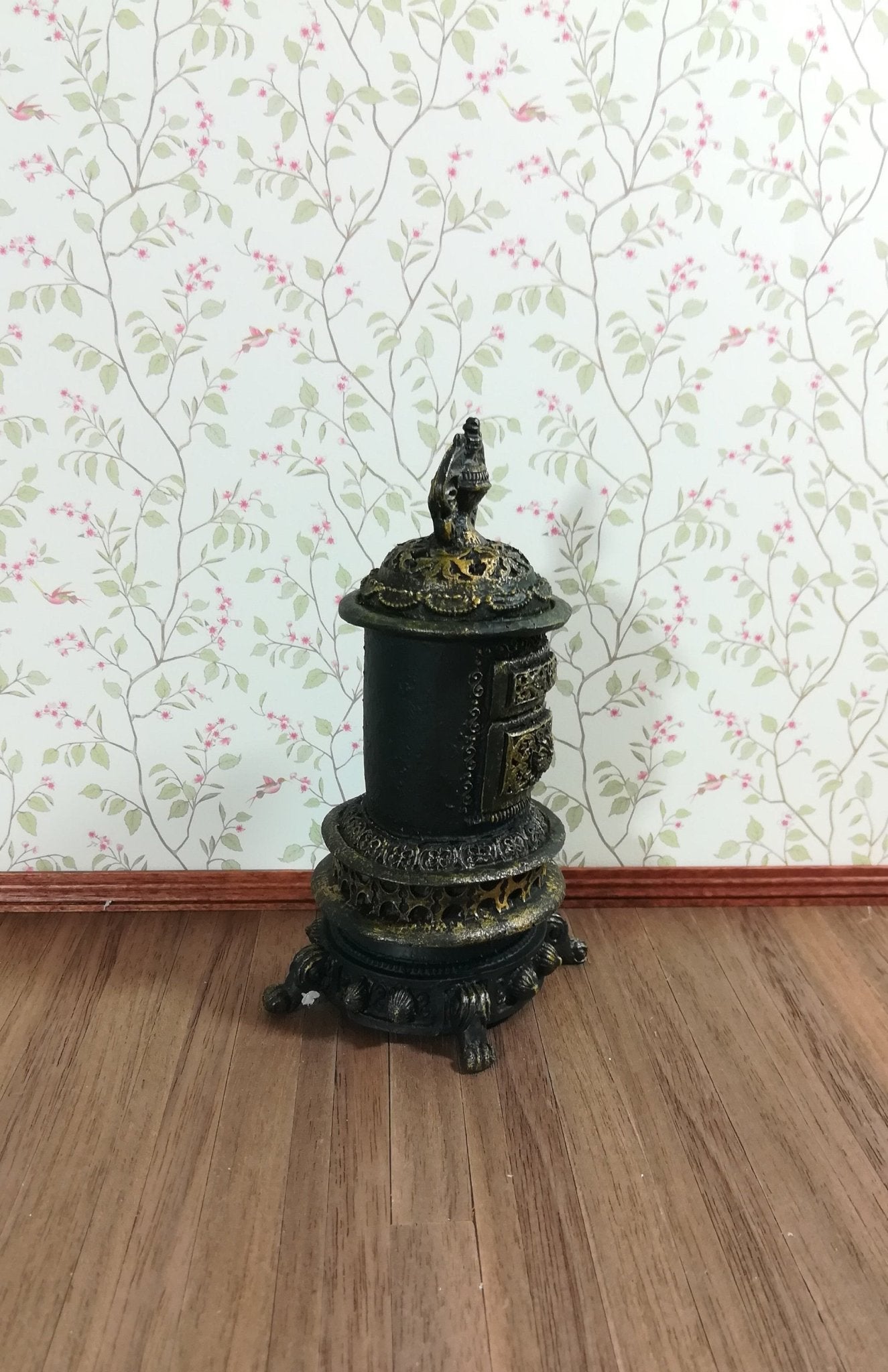 Dollhouse Miniature Parlour Stove Large Victorian 1:12 Scale parlor heating - Miniature Crush