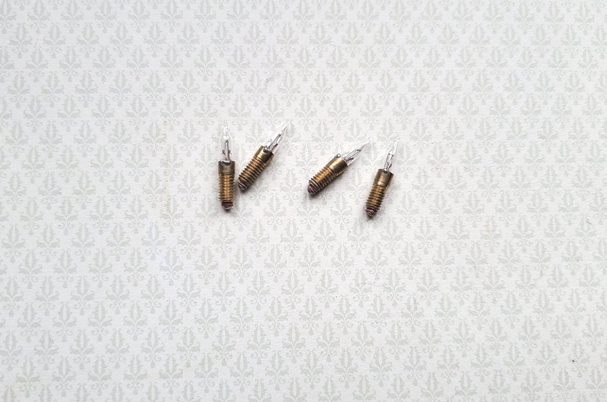 Dollhouse Miniature Screw Base Candle Tip Bulbs Set of 4 Replacements 1:12 Scale CK1010-29 - Miniature Crush