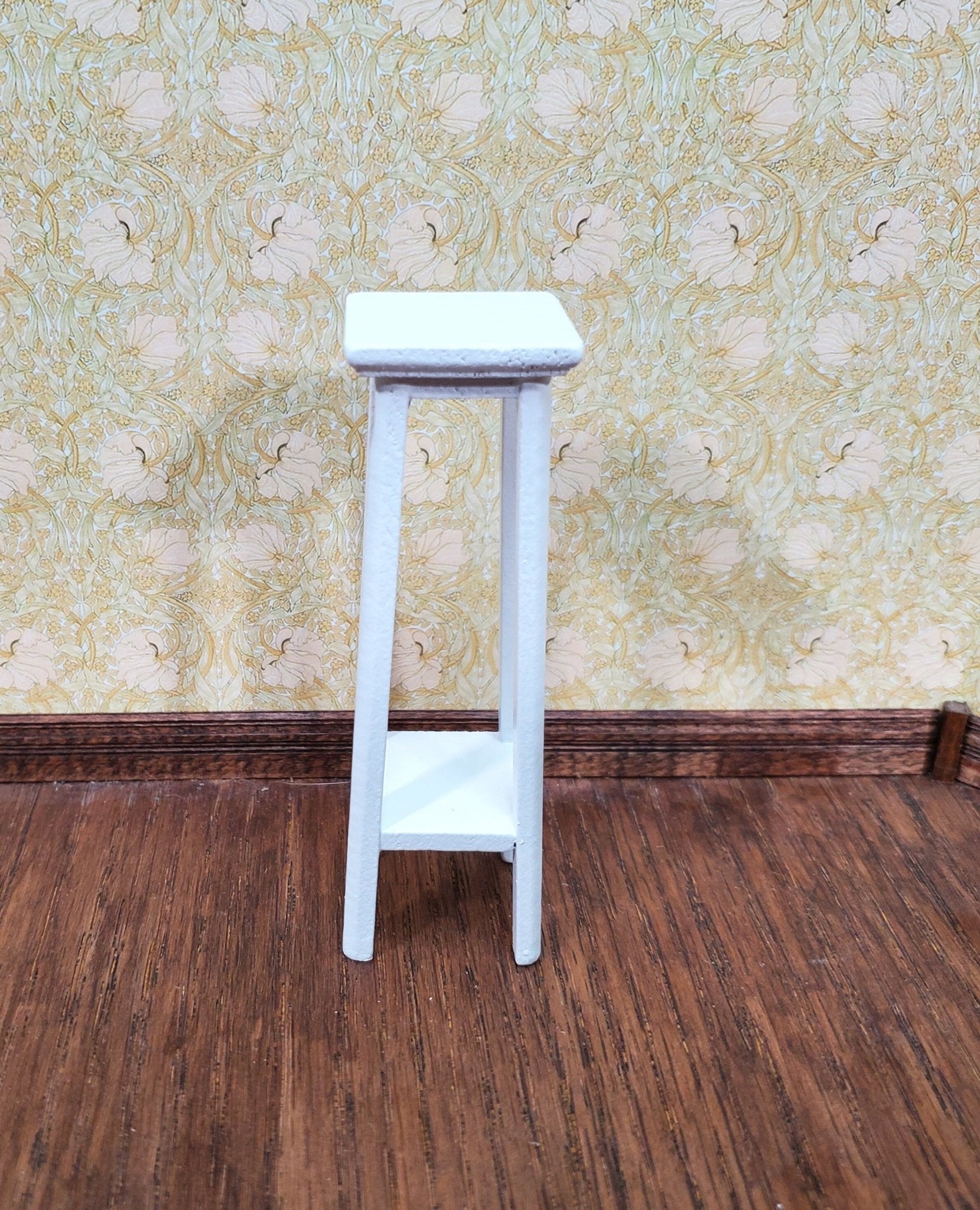 Dollhouse Miniature Tall Fern or Plant Stand Wood White 1:12 Scale Furniture - Miniature Crush