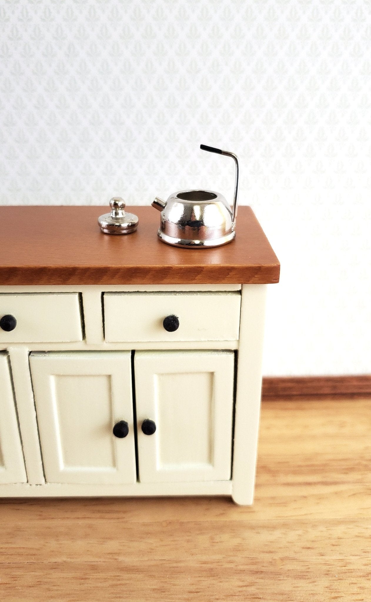 Dollhouse Miniature Teapot Kettle Modern Silver with Lid 1:12 Scale Kitchen Accessories - Miniature Crush