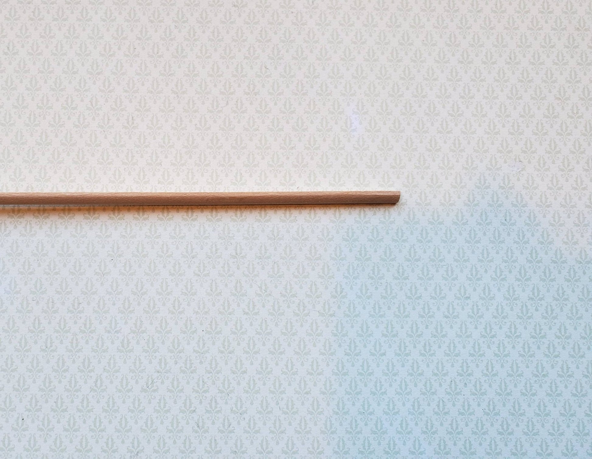 Dollhouse Miniature Trim Quarter Round Thin Wood Strip 1/8" x 18" long 1:12 Scale - Miniature Crush