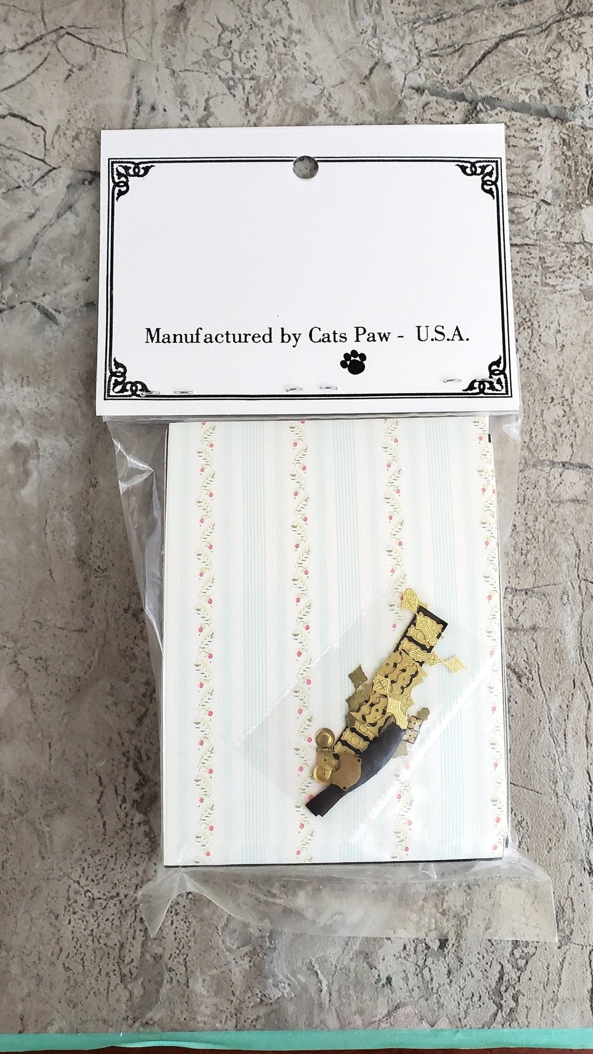 Dollhouse Miniature Trunk Kit Round Top Antique Style 1:12 Scale Furniture - Miniature Crush