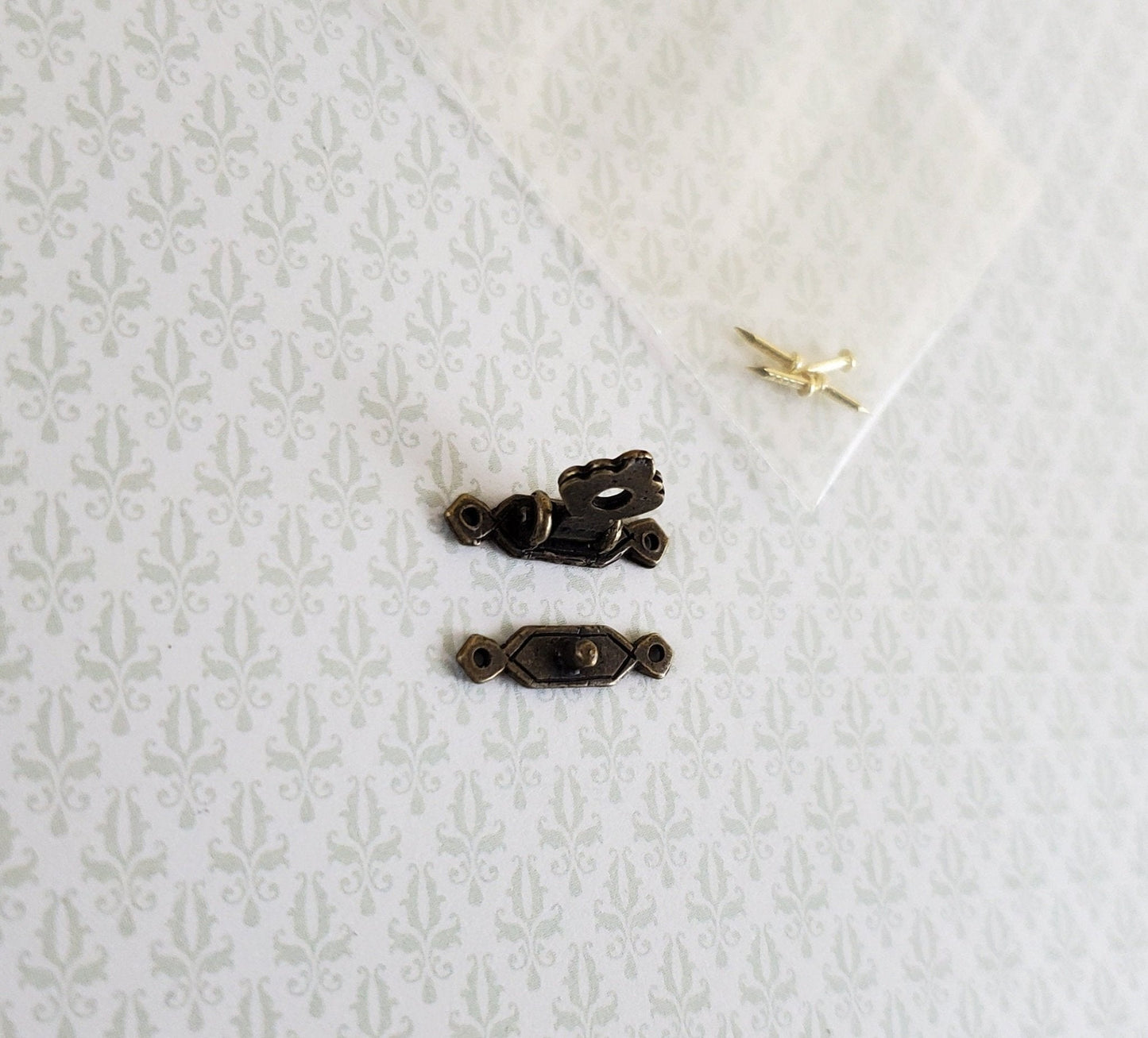Dollhouse Miniature Trunk Lock Antique Style Bonze 1:12 Scale Accessory - Miniature Crush
