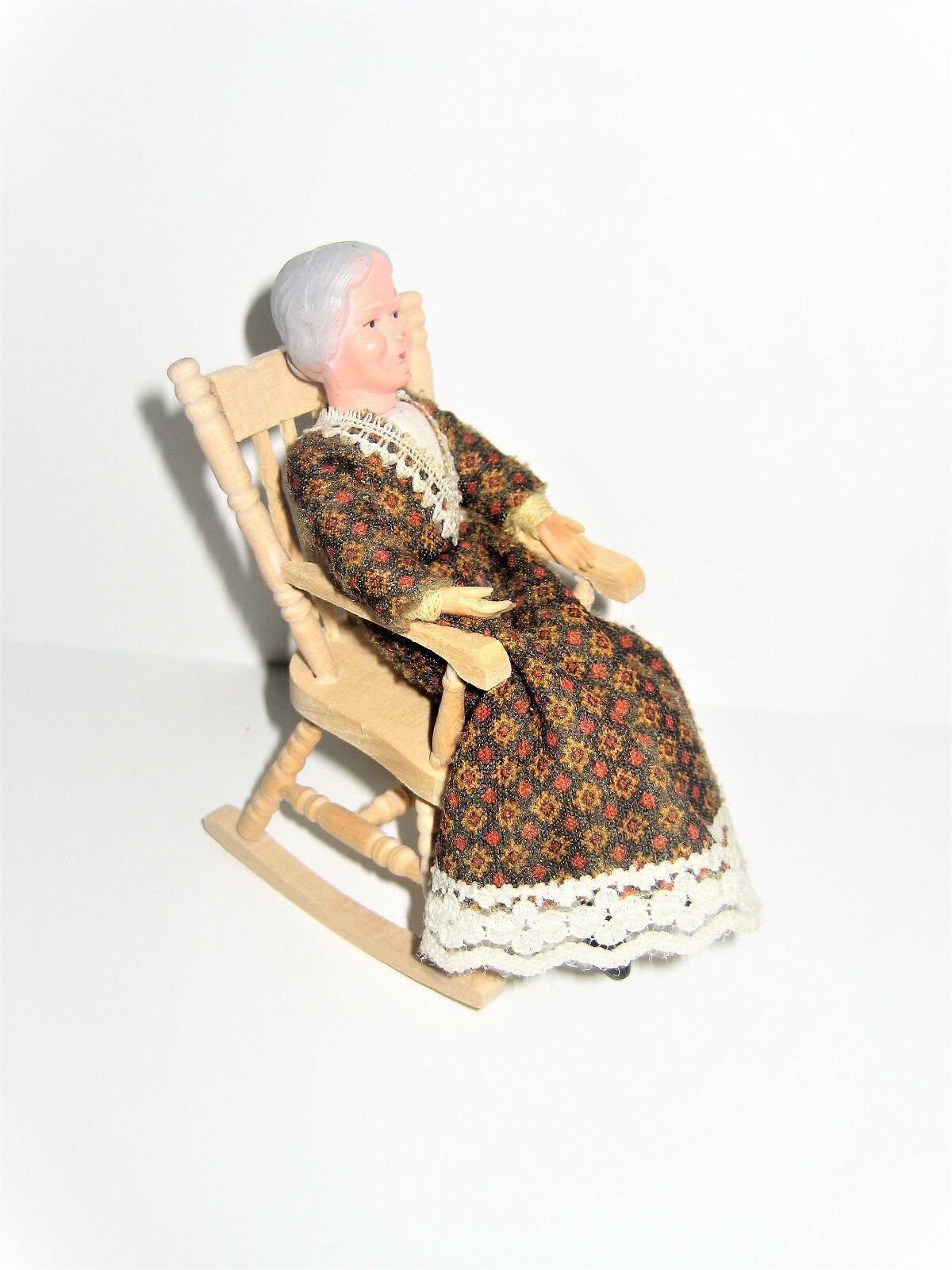 Dollhouse Miniature Unfinished Rocking Chair 1:12 Scale Furniture - Miniature Crush