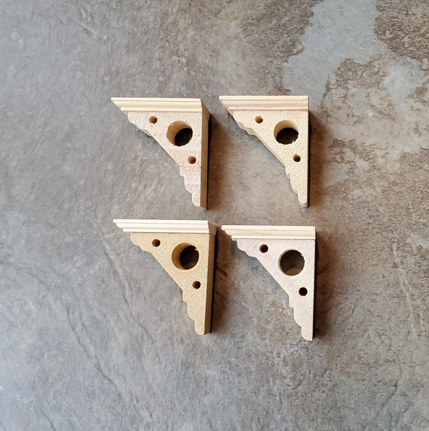 Dollhouse Miniature Wood Corbels or Brackets Houseworks 1:12 Scale Set of 4 - Miniature Crush