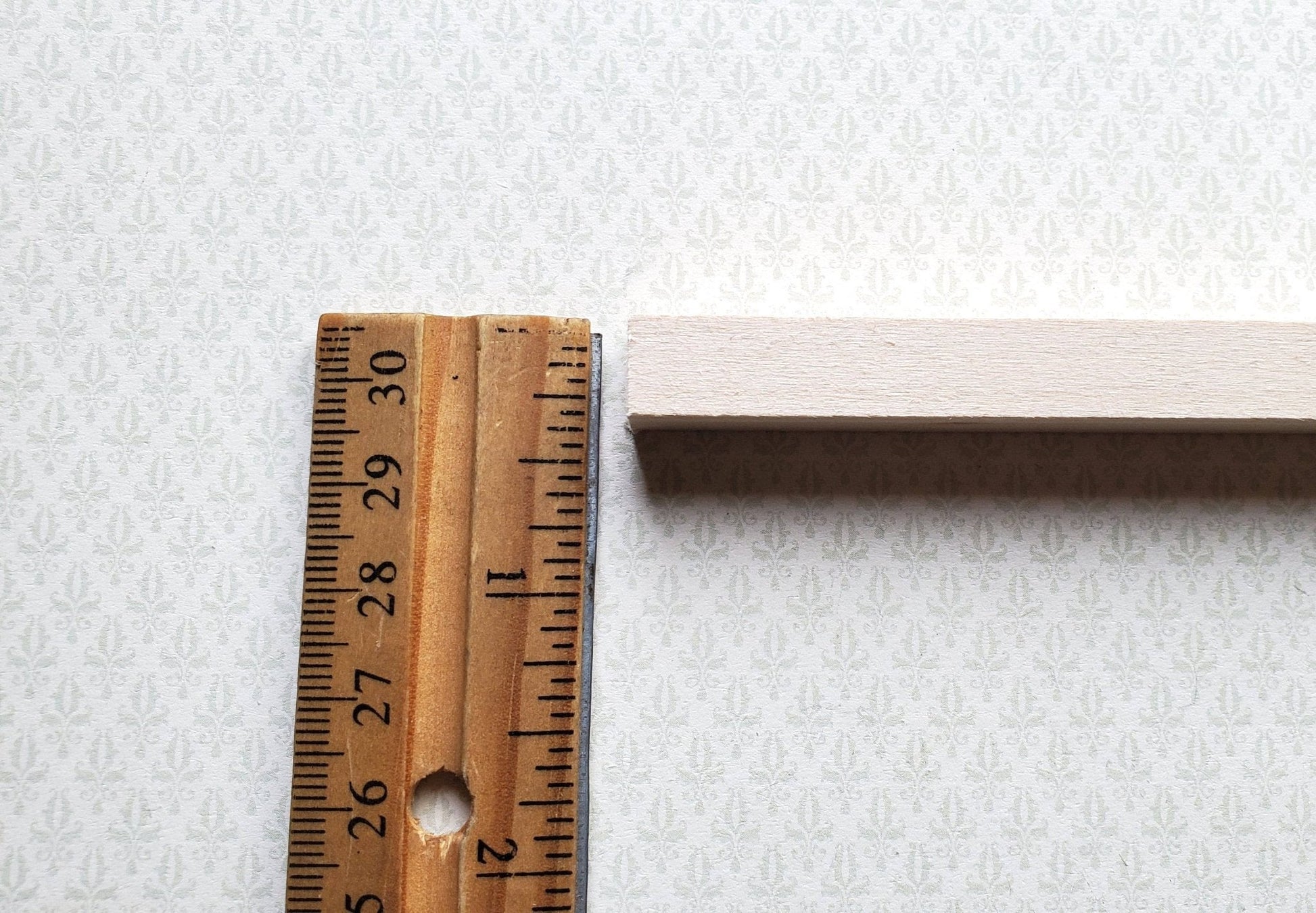 Dollhouse Miniature Wood Posts Beams 3/8" x 3/8" x 6" x10 Pieces Model Building - Miniature Crush