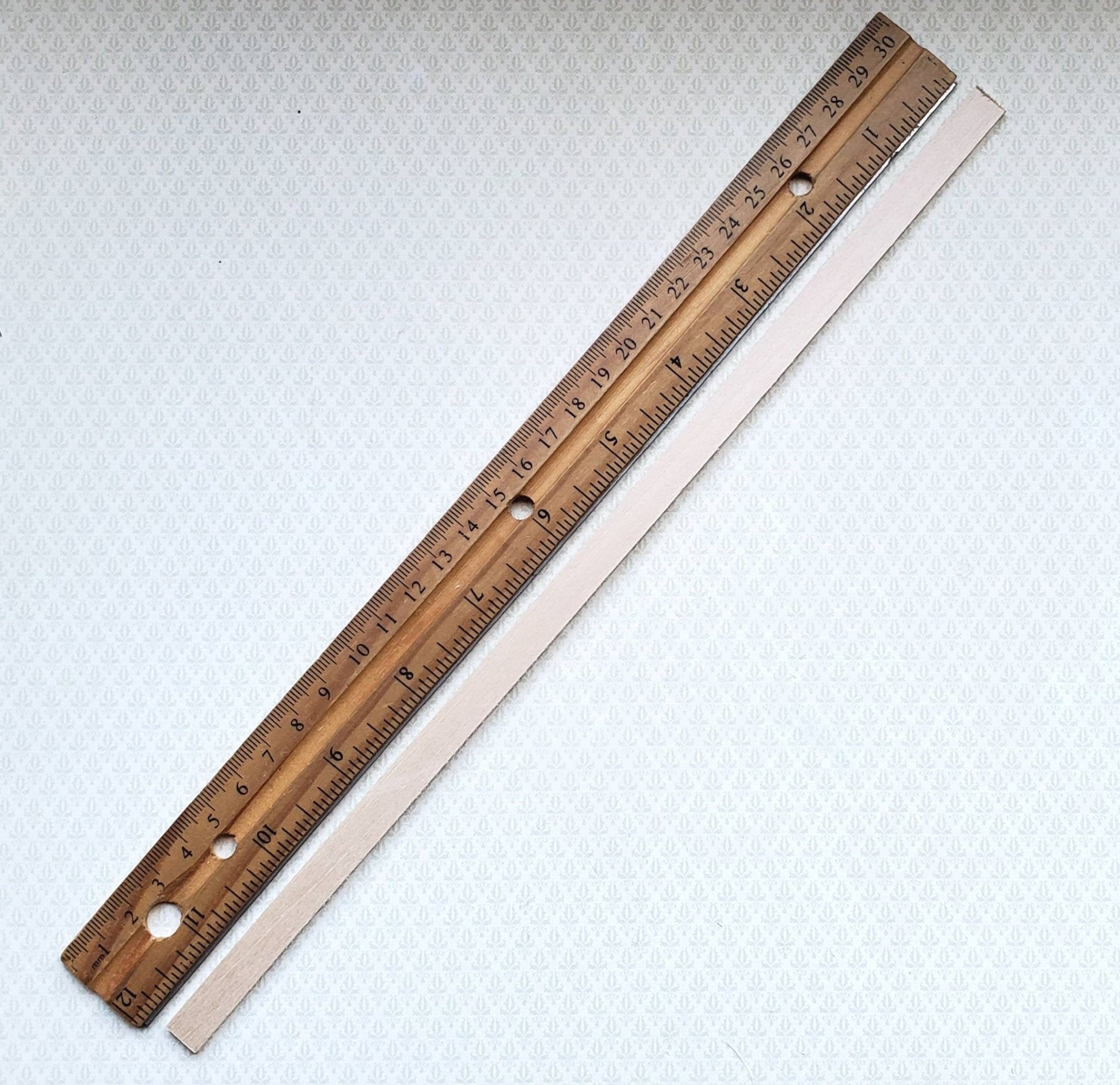 Dollhouse Miniature Wood Strips x10 Flooring 3/32 x 3/8 x 12" long Basswood 1:12 Scale - Miniature Crush