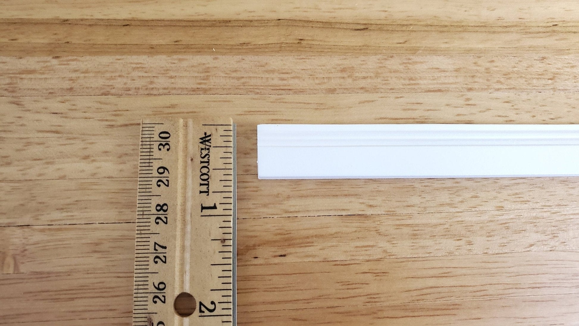 Dollhouse Miniatures Baseboard Trim White Molding 5/8" tall x 17 3/4" long 1:12 Scale Skirting - Miniature Crush