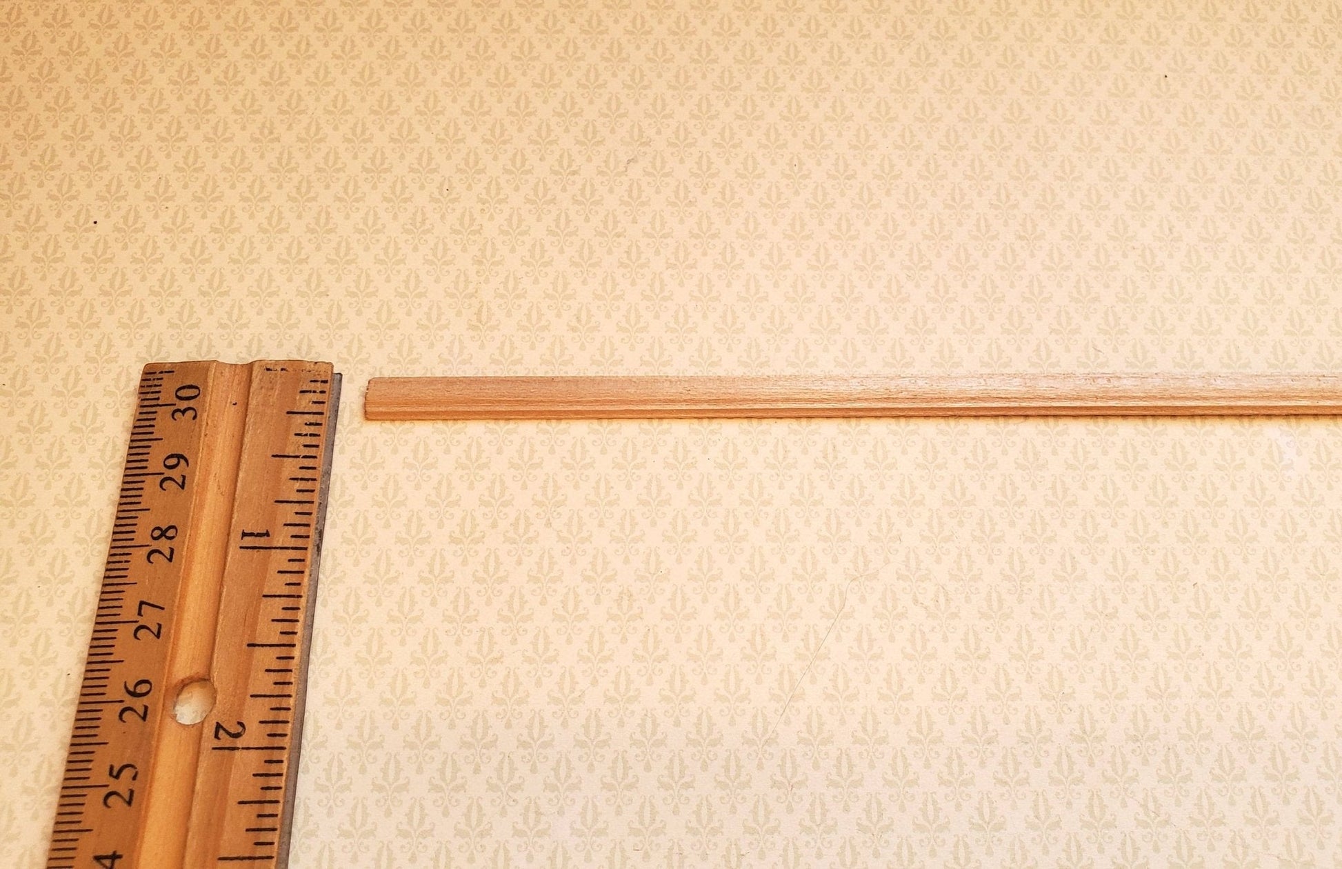 Dollhouse Miniatures Chair Rail or Trim Molding 1/4" wide x 18" long 1:12 Scale - Miniature Crush