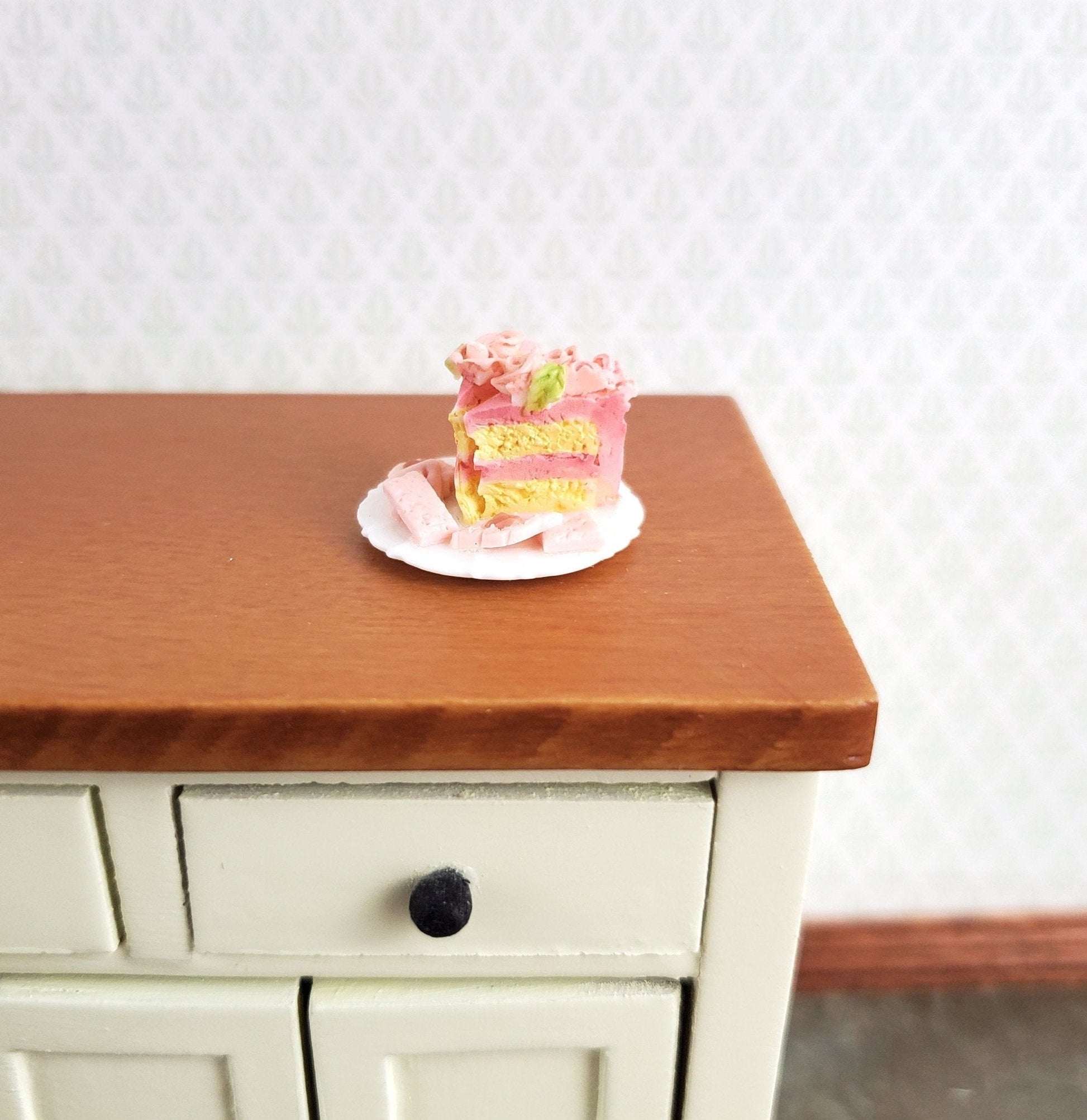 Dollhouse Pink Cake 2 Slices with Cookies on a Plate 1:12 Scale Dessert Food by Falcon - Miniature Crush