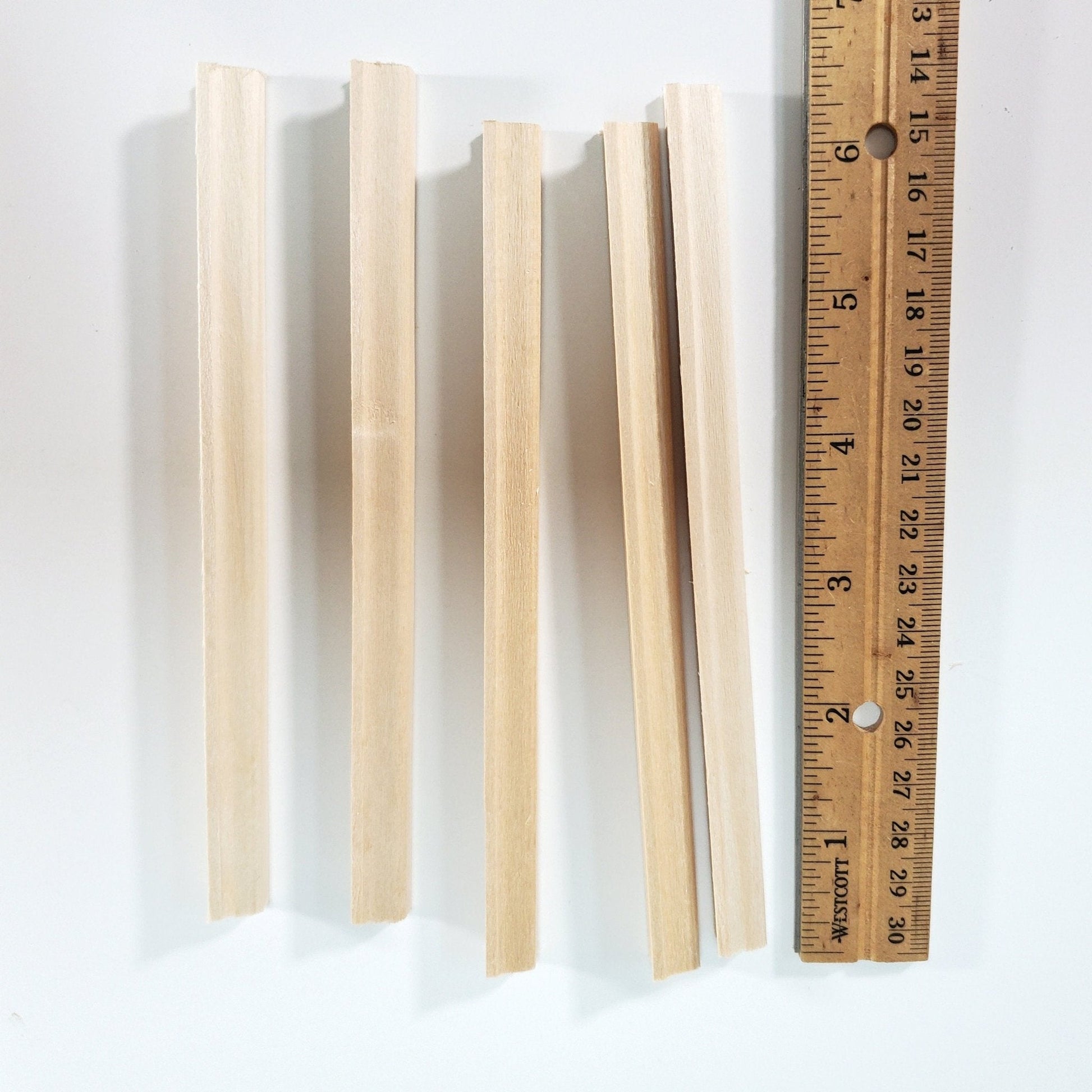 Dollhouse Rain Gutter Trim 6" Scrap Pieces (x5) Molding Miniature Building 3/8" x 6" NE956 - Miniature Crush