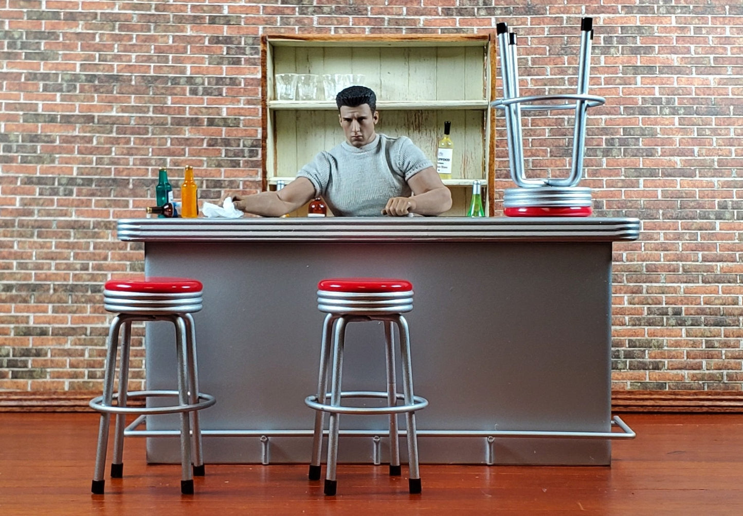 Dollhouse Retro Bar with 3 Red Stools 1950s Style 1:12 Scale Miniature Furniture - Miniature Crush