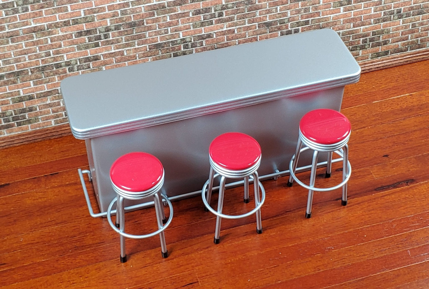 Dollhouse Retro Bar with 3 Red Stools 1950s Style 1:12 Scale Miniature Furniture - Miniature Crush