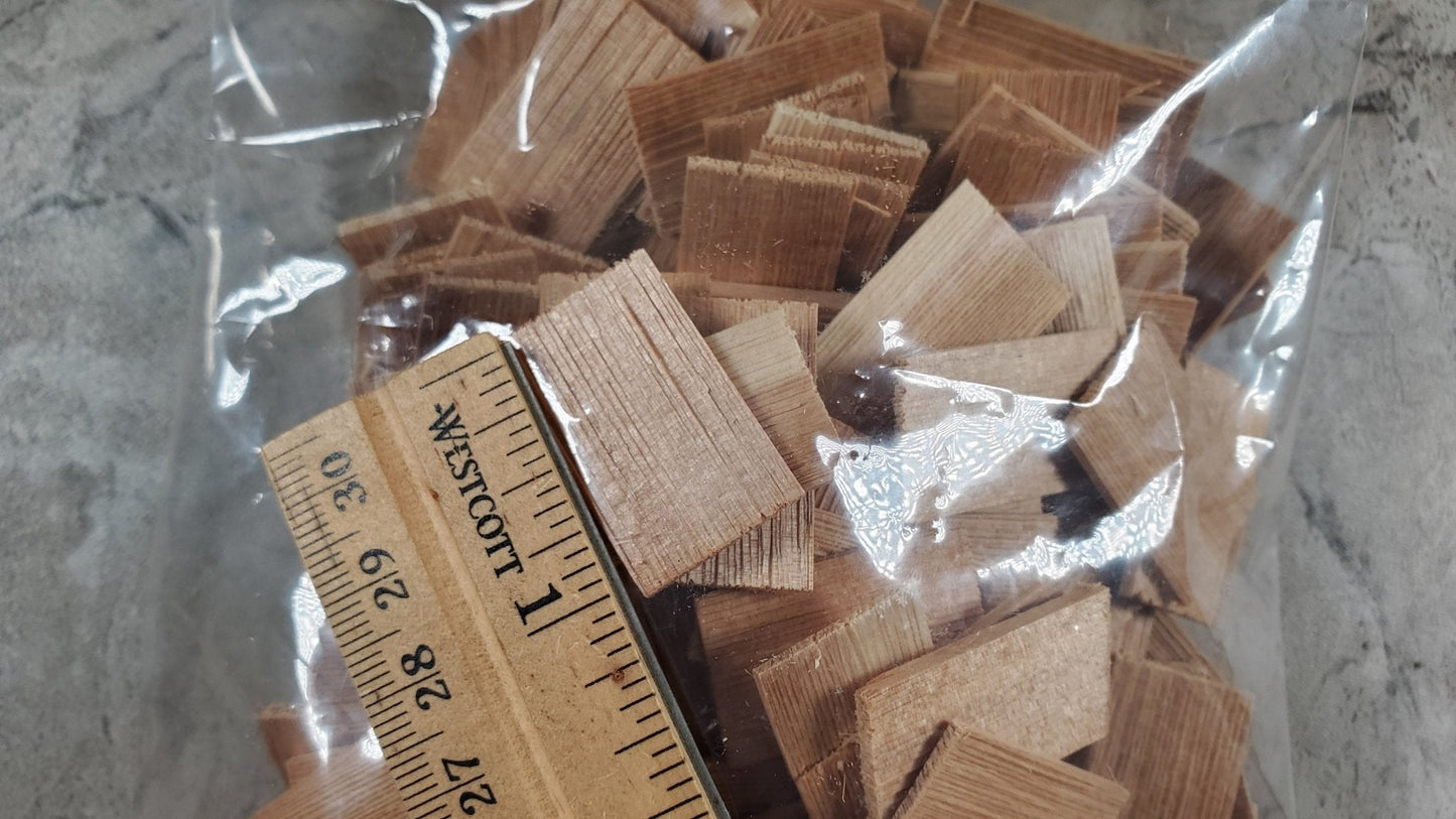 Dollhouse Shingles Small Bag Cedar Wood Square 250 pieces Alessio Miniatures - Miniature Crush