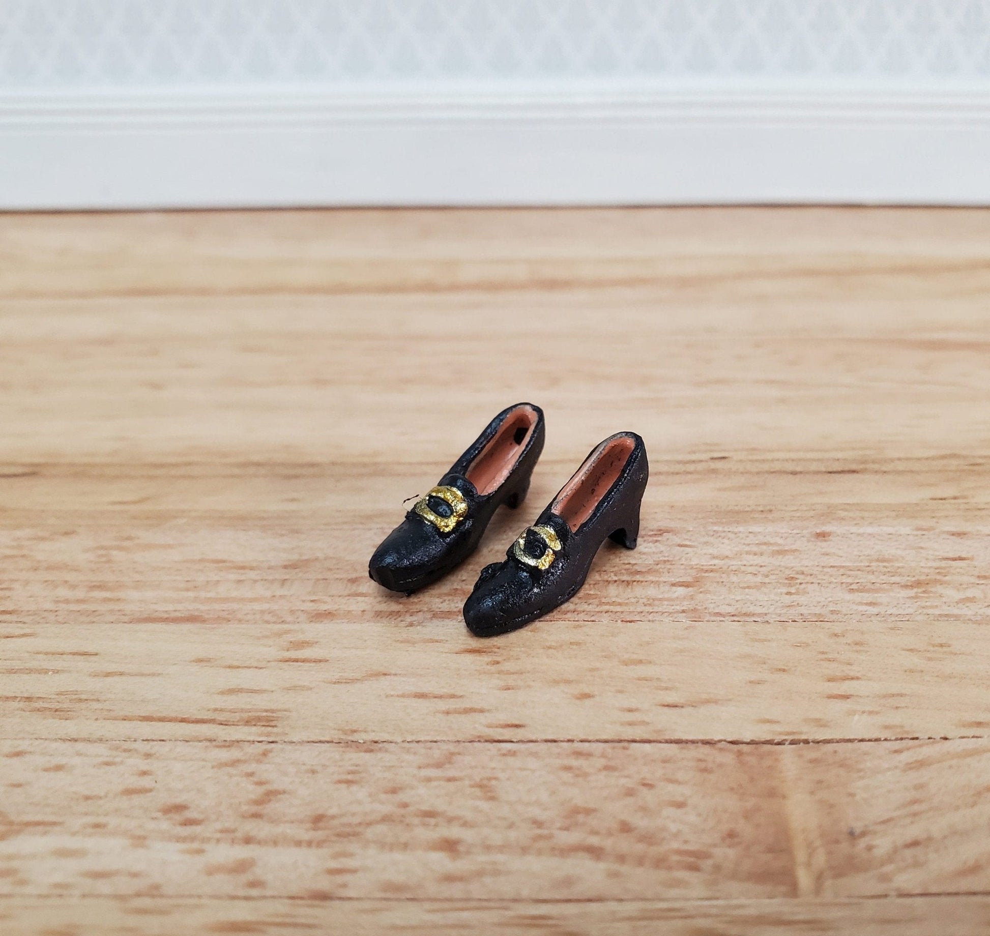 Dollhouse Shoes Pumps Black with Gold Buckles Cast Resin 1:12 Scale Miniature - Miniature Crush