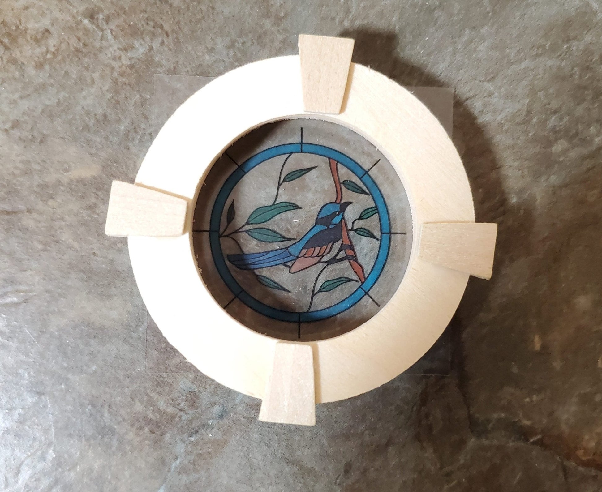 Dollhouse Simulated Stained Glass Window Insert Round 1:12 Scale Miniature SLIM15 - Miniature Crush