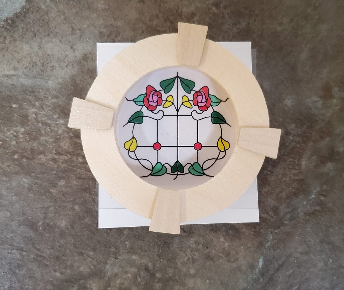 Dollhouse Simulated Stained Glass Window Insert Round 1:12 Scale Miniature SLIM21 - Miniature Crush