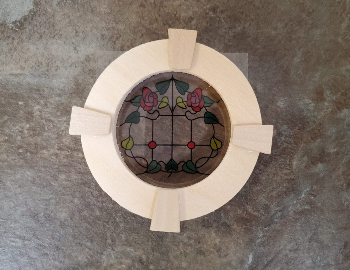 Dollhouse Simulated Stained Glass Window Insert Round 1:12 Scale Miniature SLIM21 - Miniature Crush