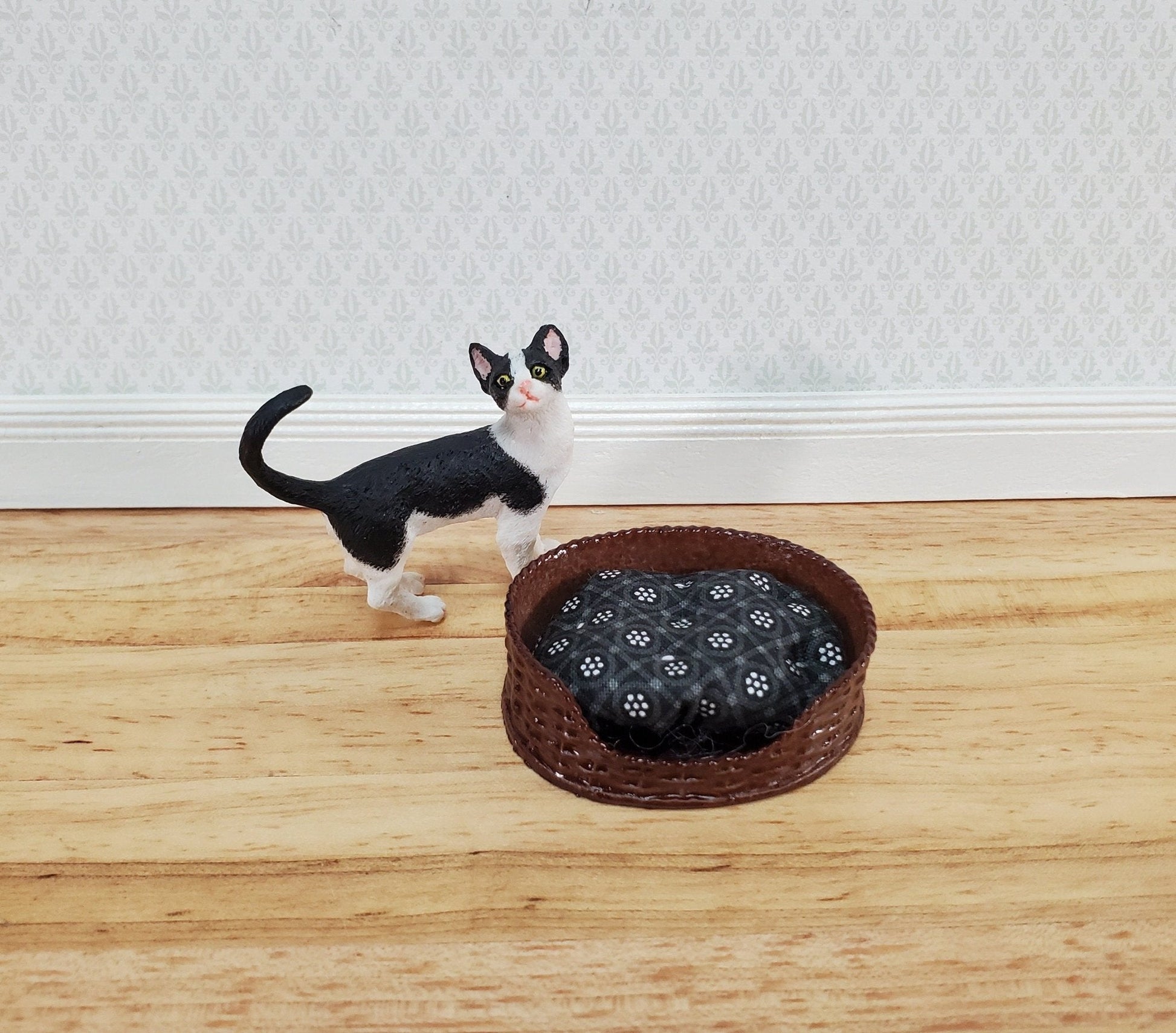 Dollhouse Small Pet Bed Cat or Small Dog with Mattress 1:12 Scale Miniature - Miniature Crush