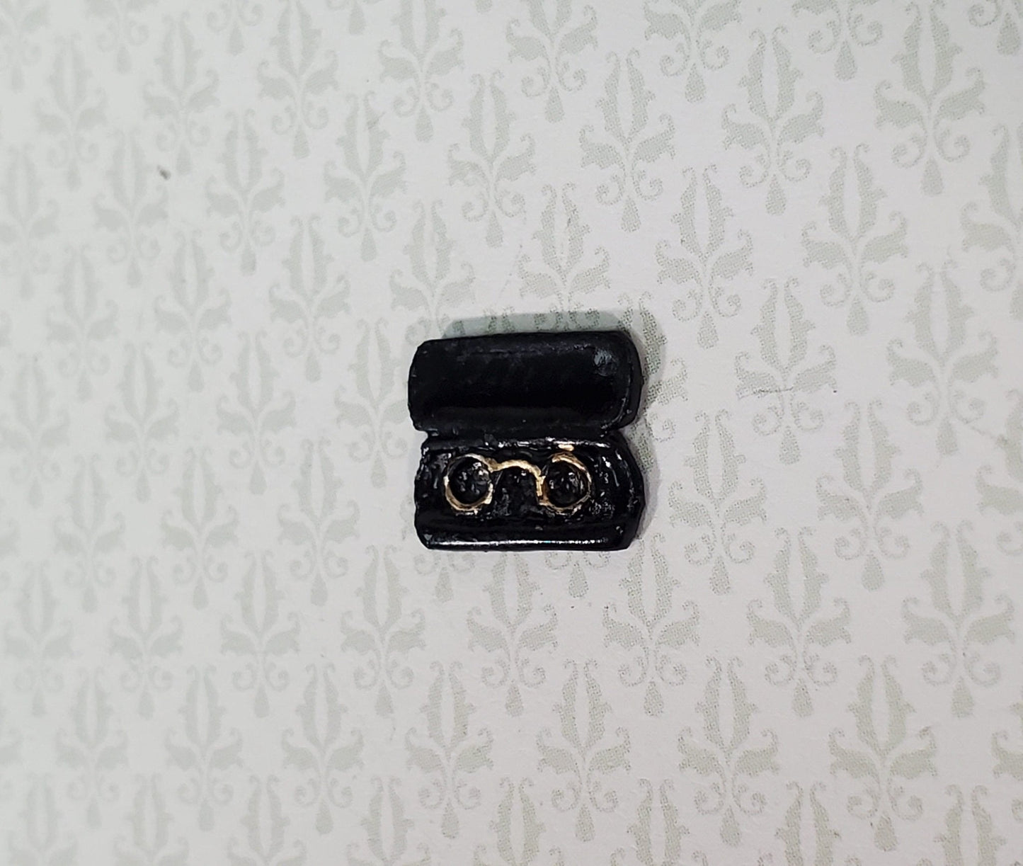 Dollhouse Tiny Glasses in Case Prince-nez Style 1:12 Scale Miniature Accessory - Miniature Crush