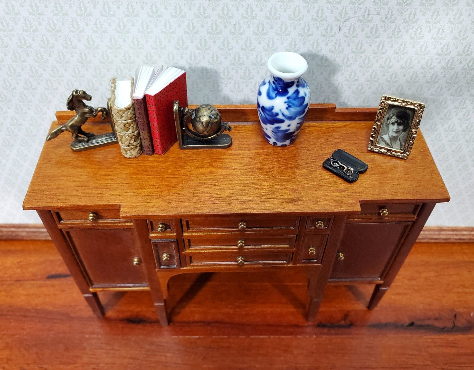 Dollhouse Tiny Glasses in Case Prince-nez Style 1:12 Scale Miniature Accessory - Miniature Crush