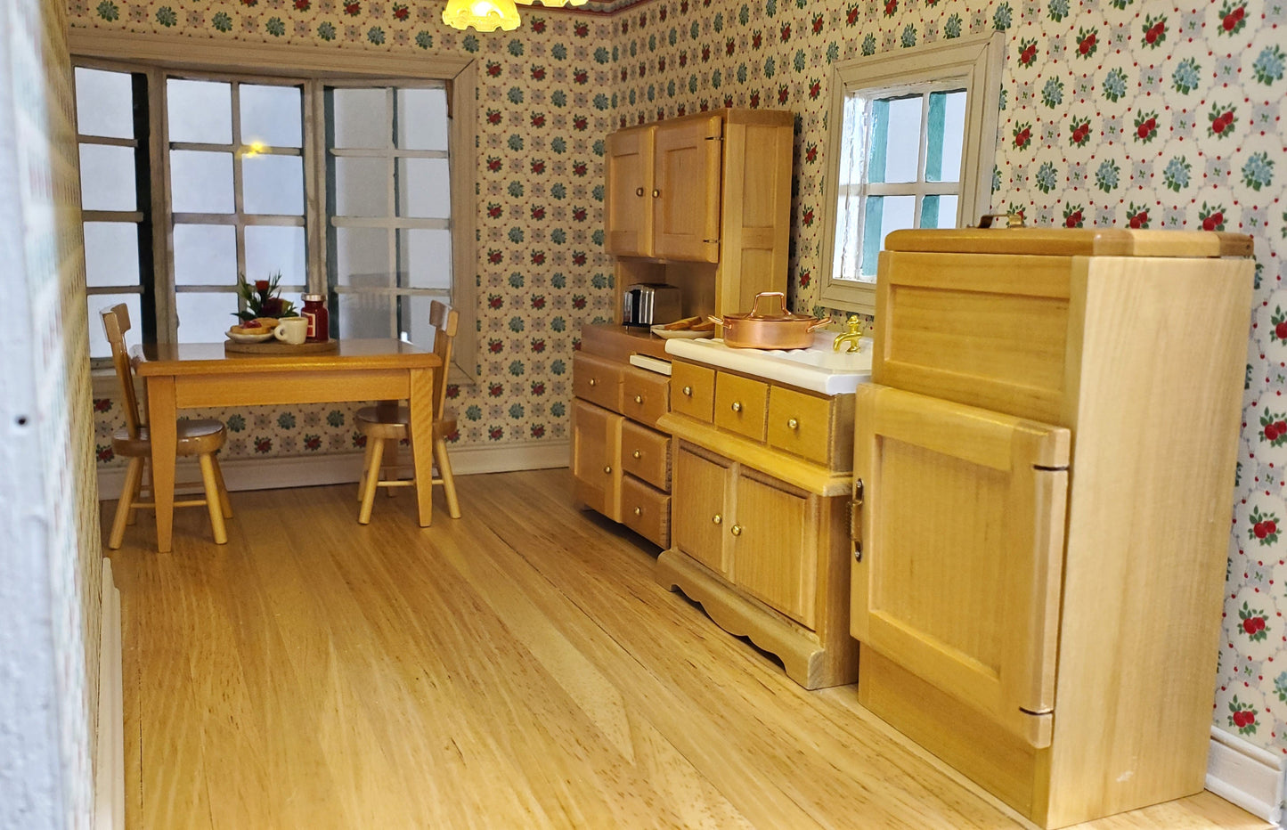 Dollhouse Kitchen Set Sink Fridge Table 1:12 Scale Furniture Light Oak Finish