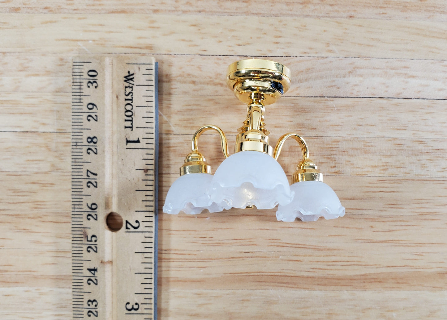 Dollhouse Chandelier Battery Ceiling Light 3 Arm Flower 1:12 Scale Miniature