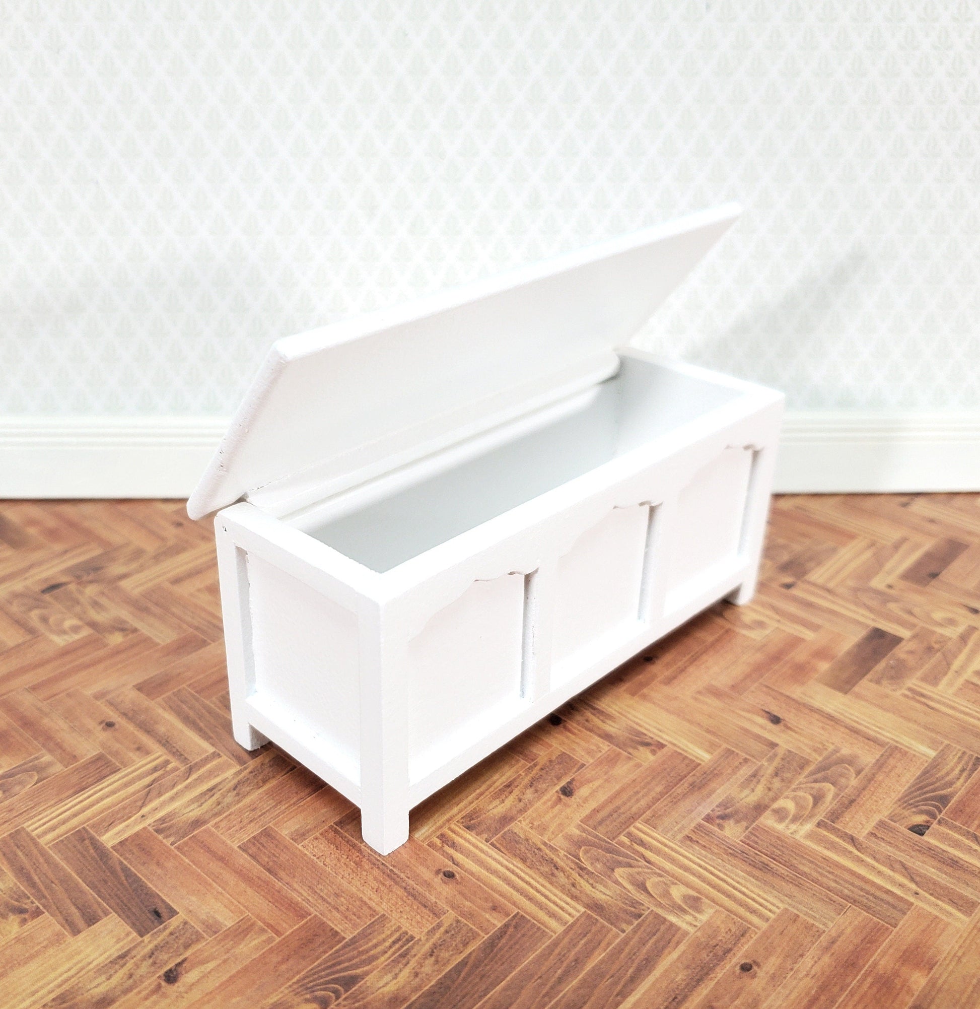 Dollhouse Chest Blanket Trunk 1:12 Scale Miniature Furniture White Wood