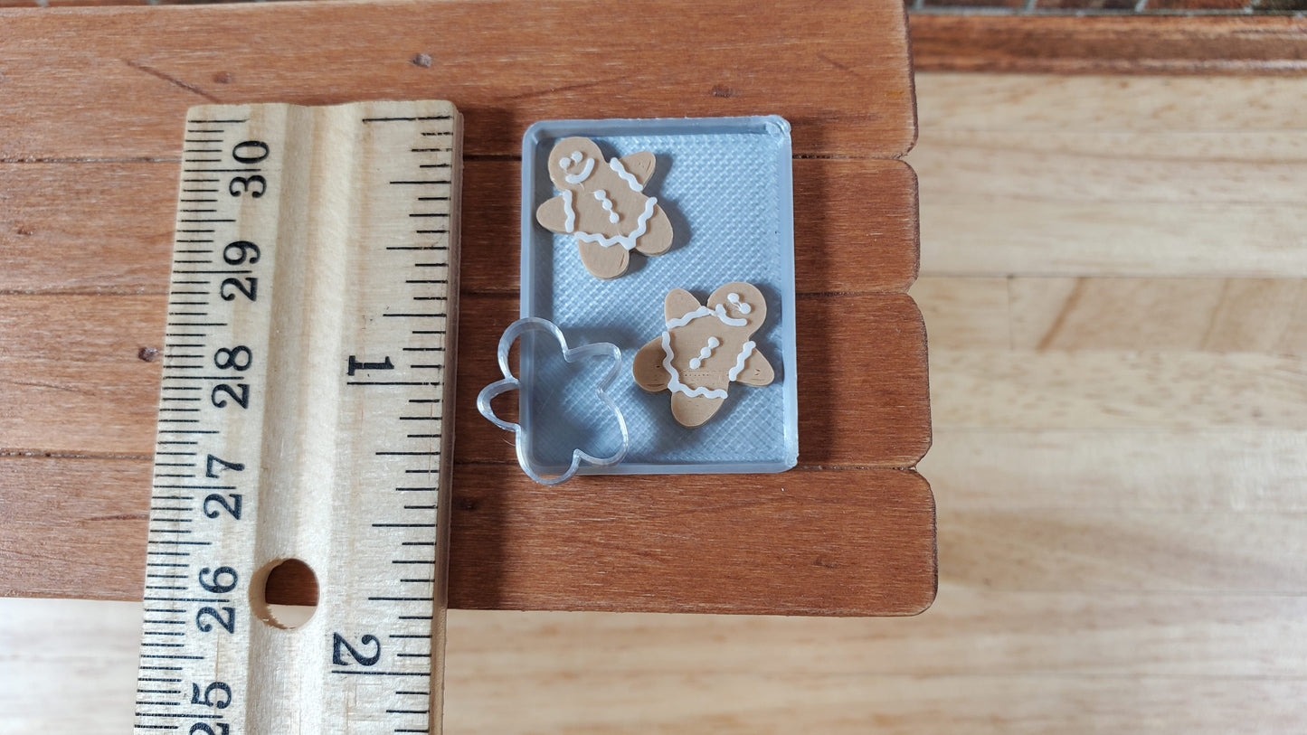 Dollhouse 2 Gingerbread Cookies Baking Tray and Cutter 1:12 Scale Miniatures