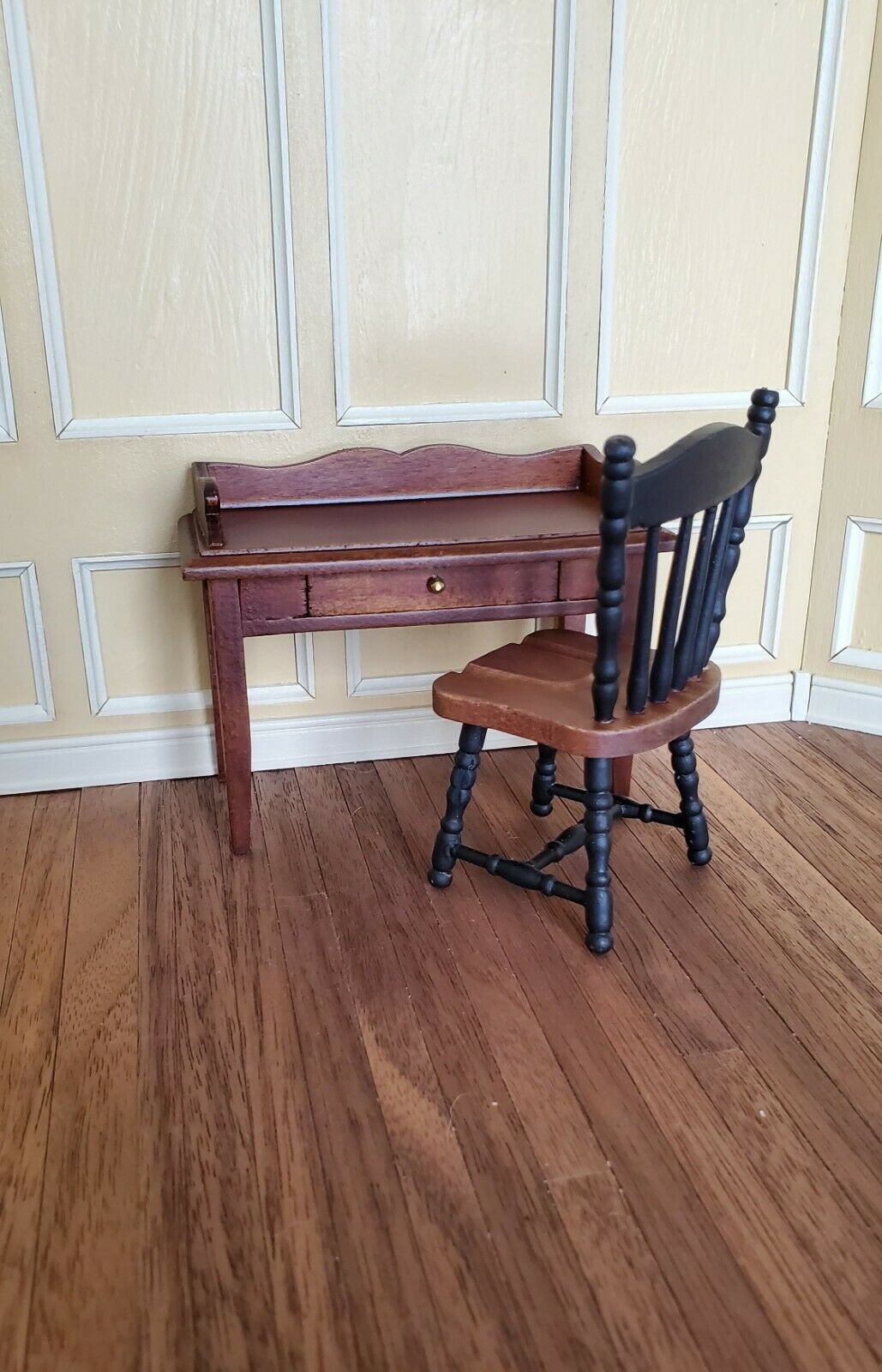 Dollhouse Miniature Writing Desk with Drawer Walnut Finish 1:12 Scale Furniture